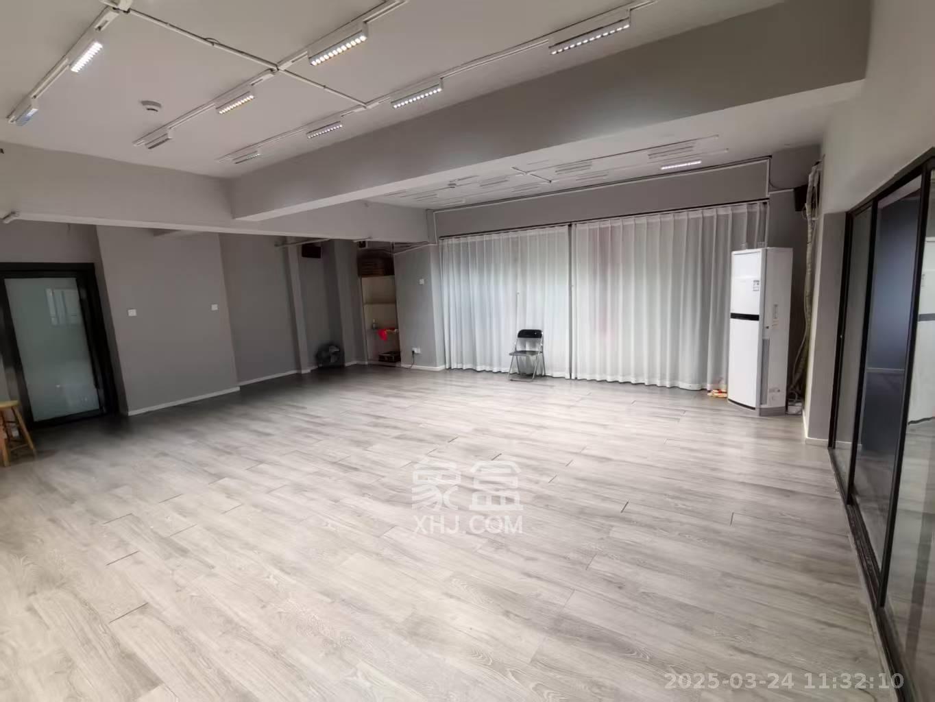 阳光锦城  1室1厅1卫   1500.00元/月室内图