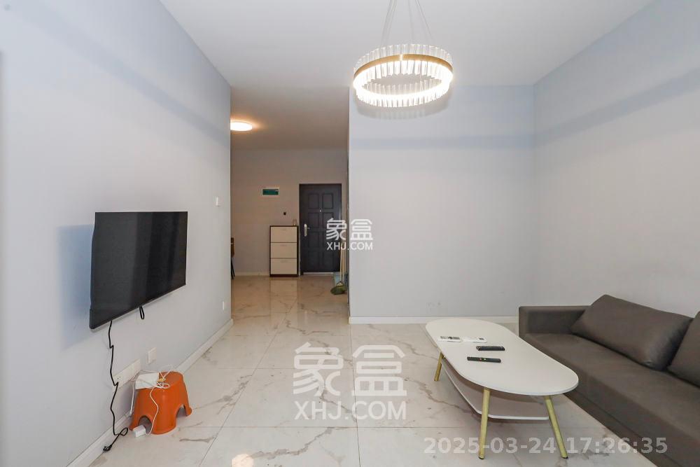 阳光丽城  3室2厅1卫   2800.00元/月