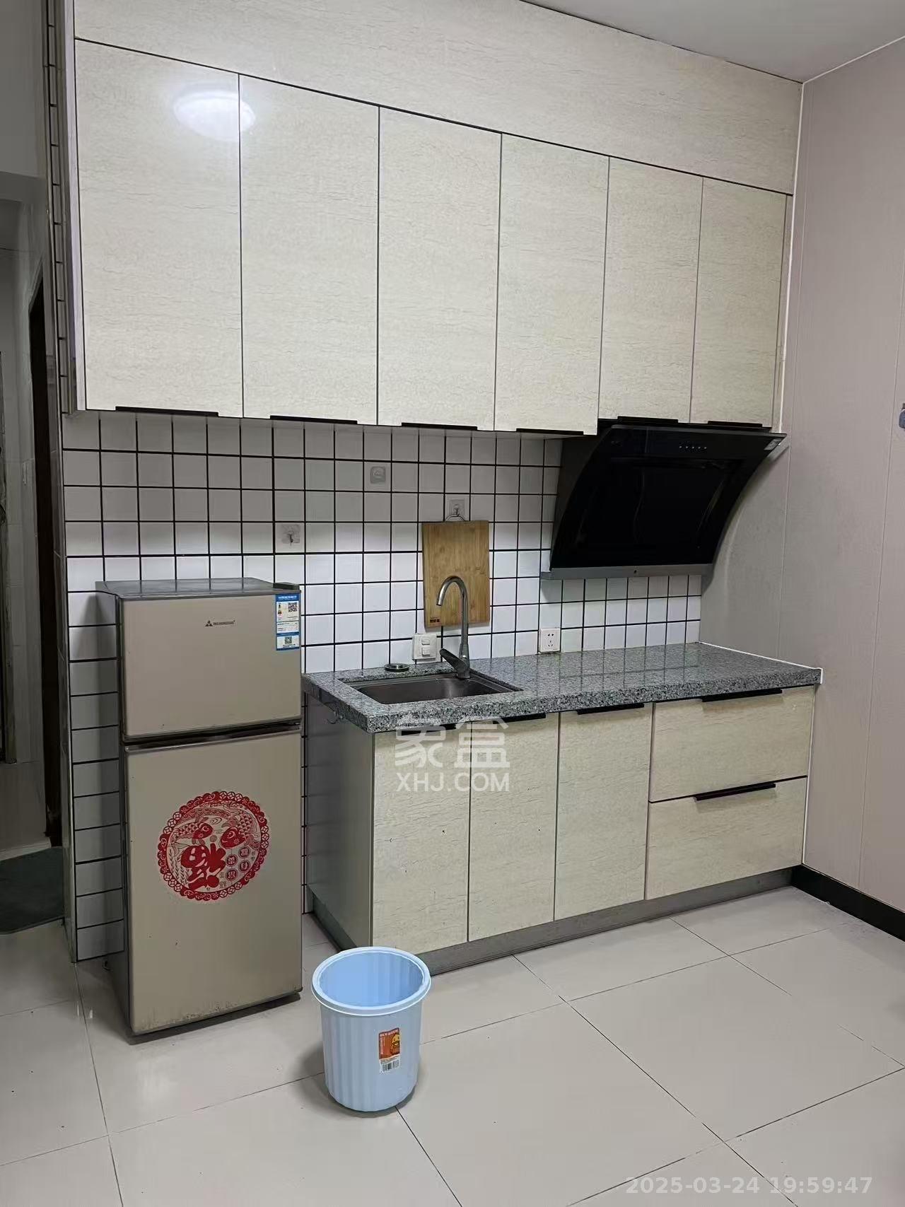 锦华时代  1室1厅1卫   1200.00元/月室内图