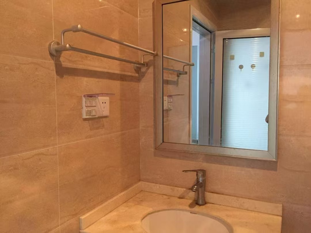 星语林创客大街 1室1厅1卫 1300.00元/月 星语林创客大街 1室1厅1卫 1300.00元/月室内图