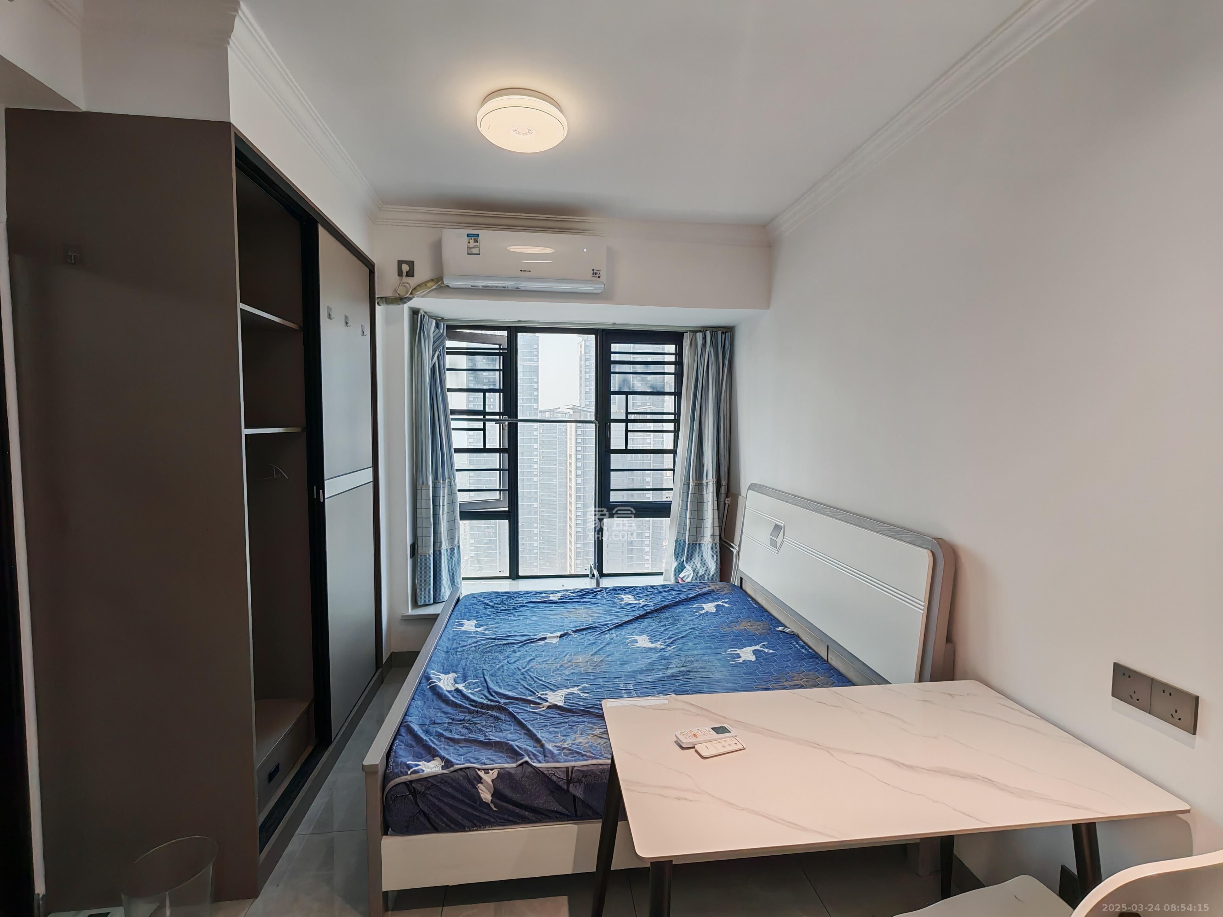 天健城  1室1厅1卫    2400.0元/月 天健城  1室1厅1卫    2400.0元/月