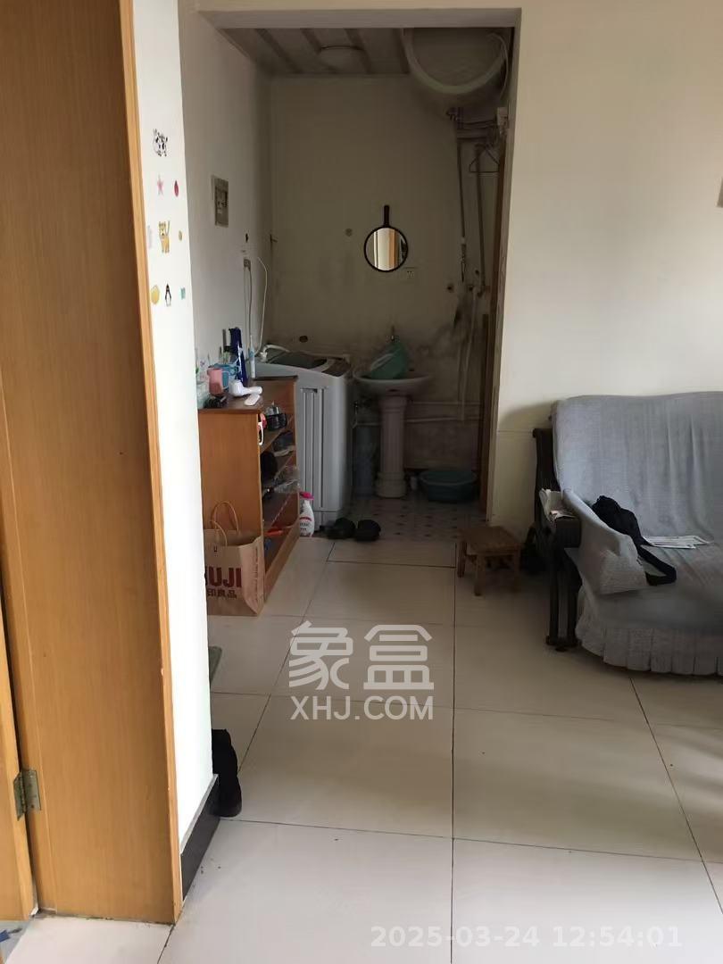 德馨园 1室1厅1卫 1100.0元/月 德馨园 1室1厅1卫 1100.0元/月室内图