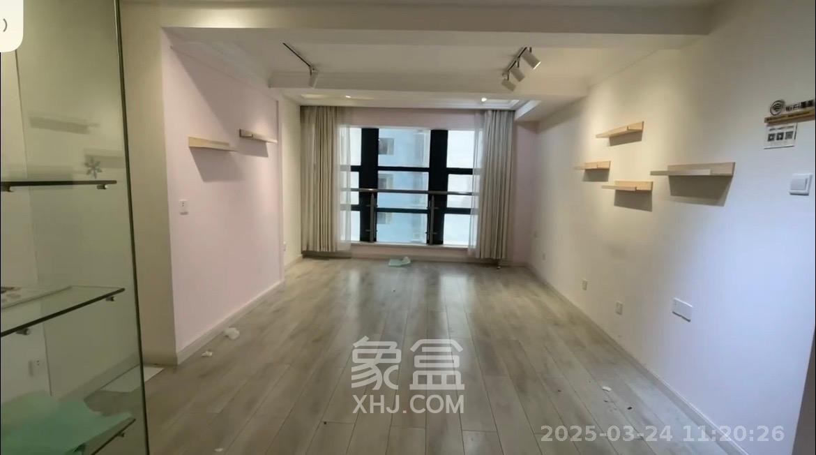 壹号公馆  2室1厅1卫   4200.00元/月室内图