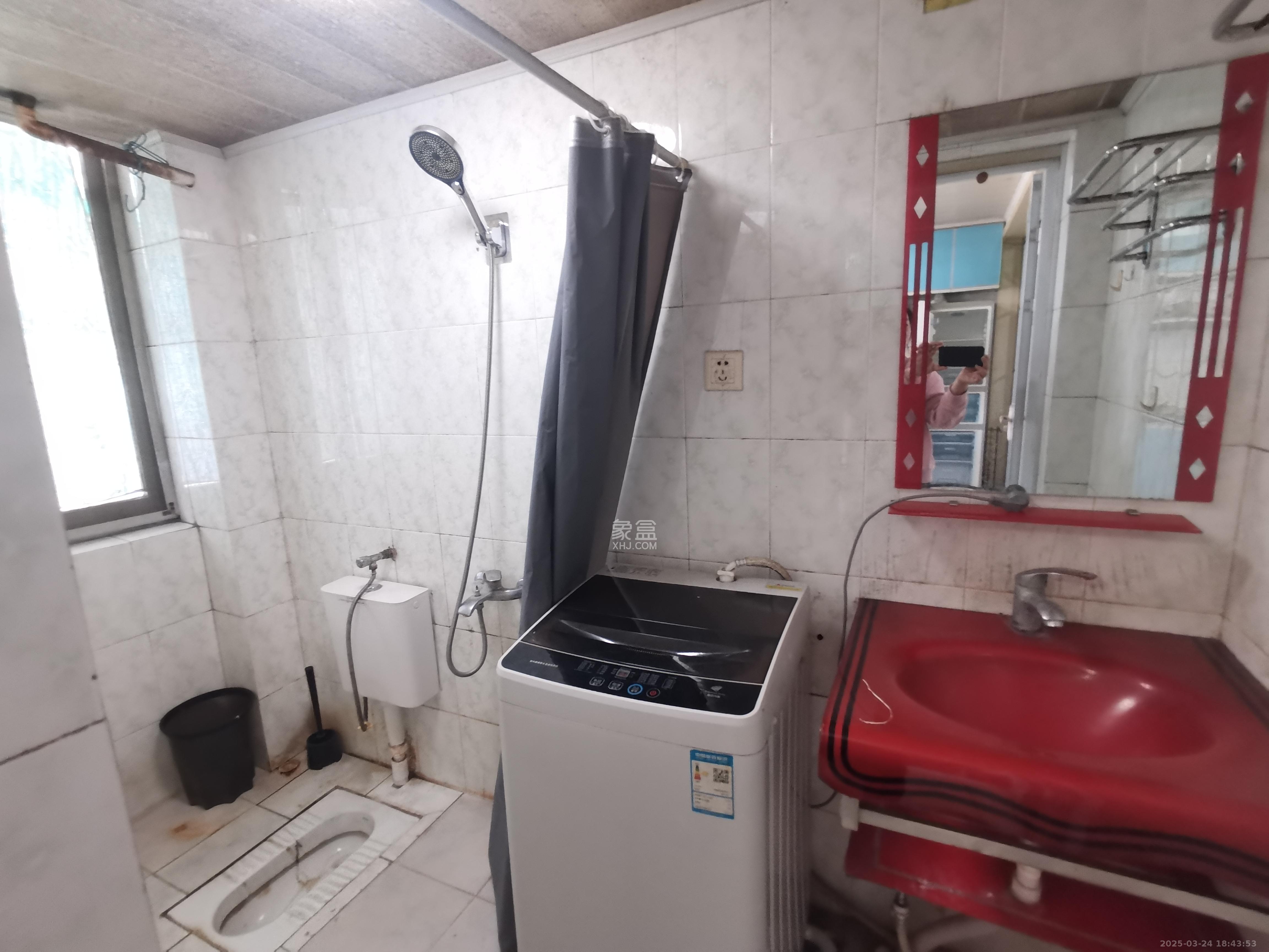 骆家坝小区  2室2厅1卫   1600.00元/月室内图