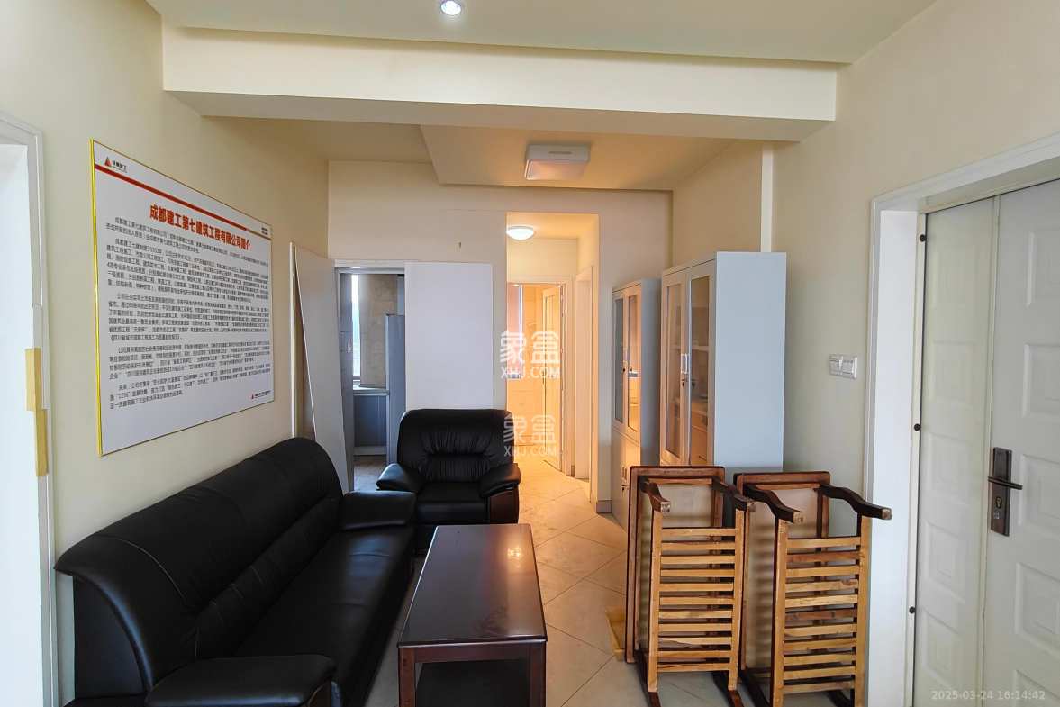 水岸兰庭 1室0厅0卫 2500.0元/月 水岸兰庭 1室0厅0卫 2500.0元/月室内图