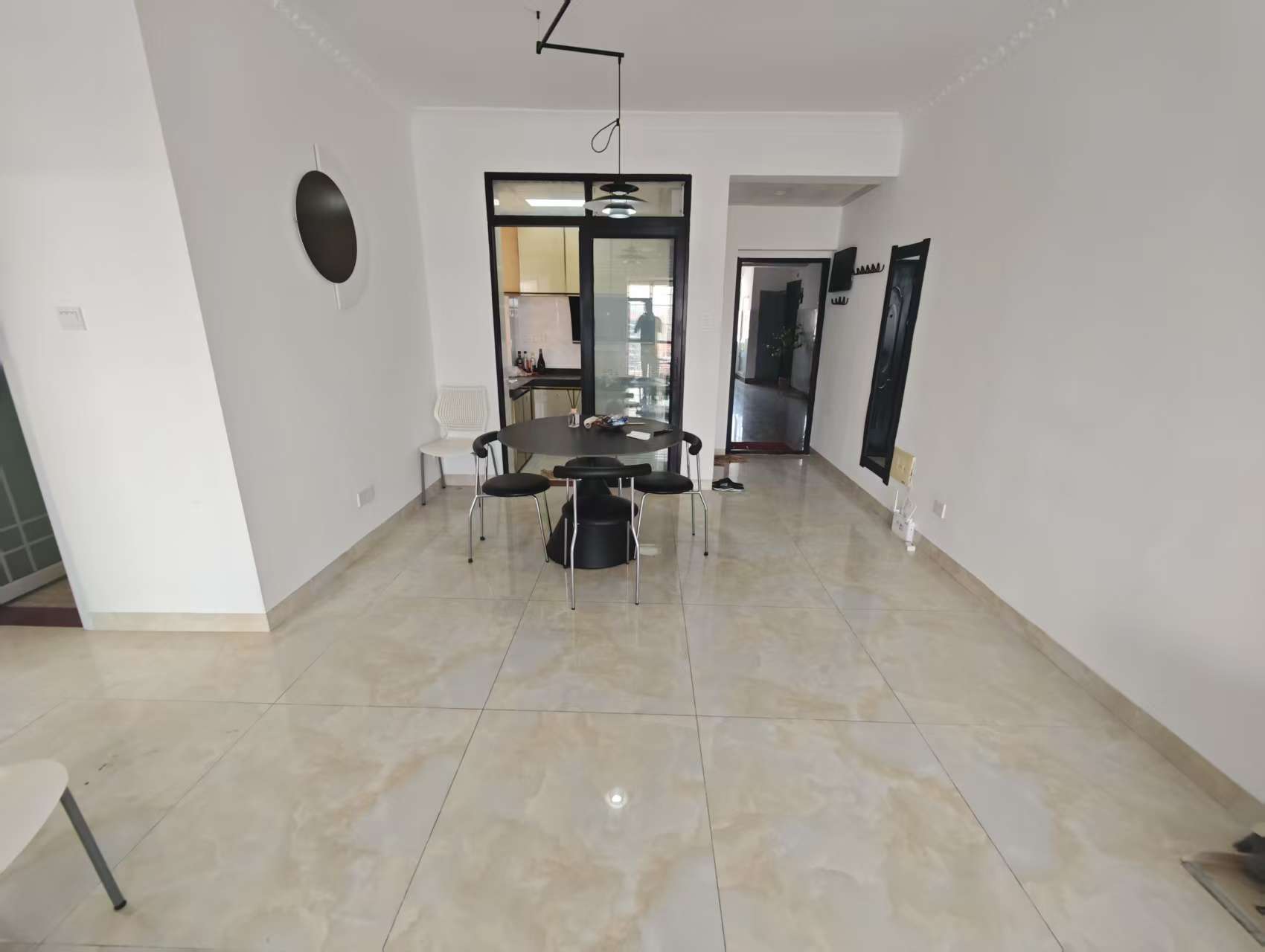 山海苑 2室2厅1卫 2500.0元/月 山海苑 2室2厅1卫 2500.0元/月室内图