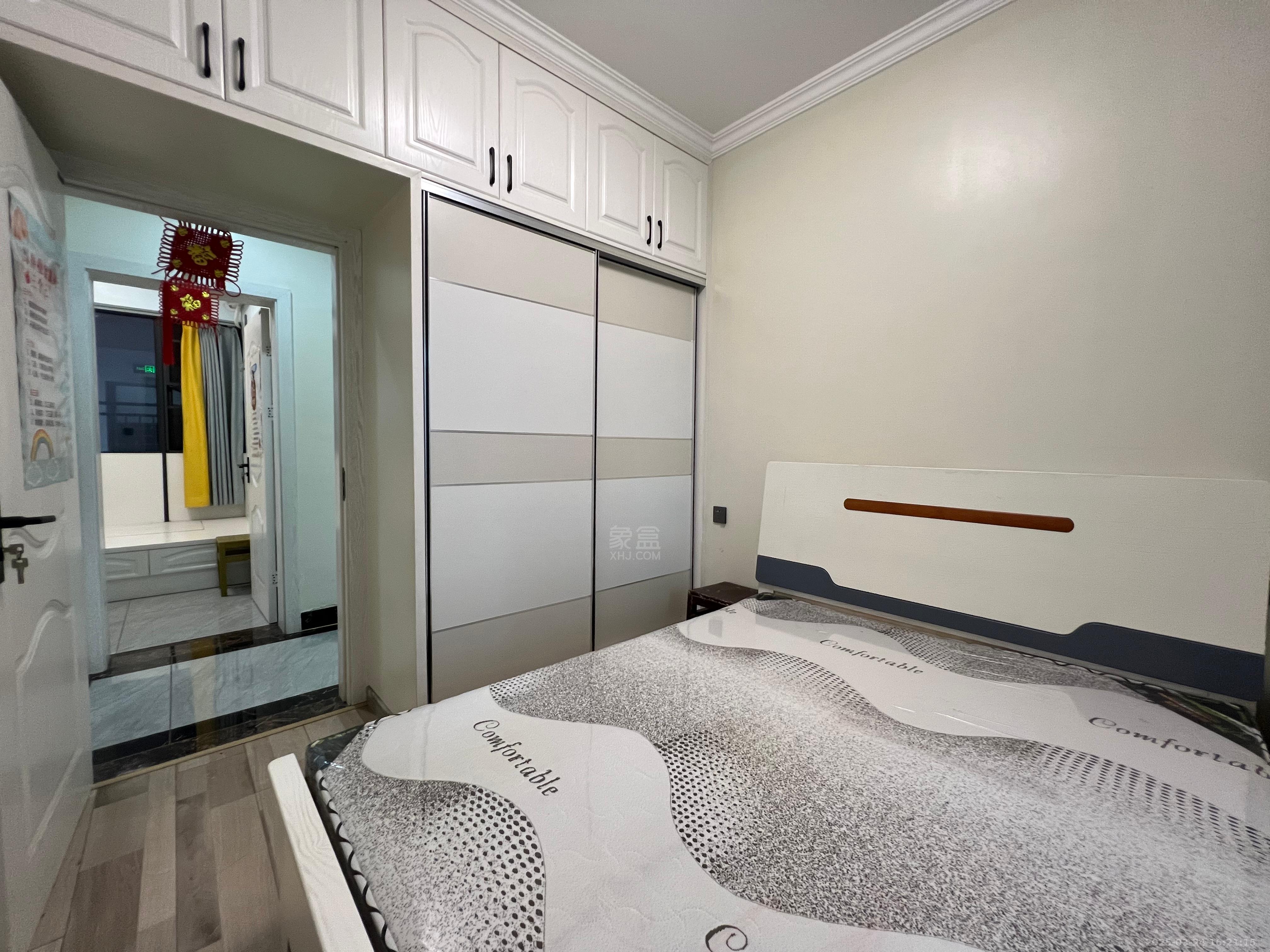 春藤小镇 3室2厅1卫 2000.0元/月 春藤小镇 3室2厅1卫 2000.0元/月小区图