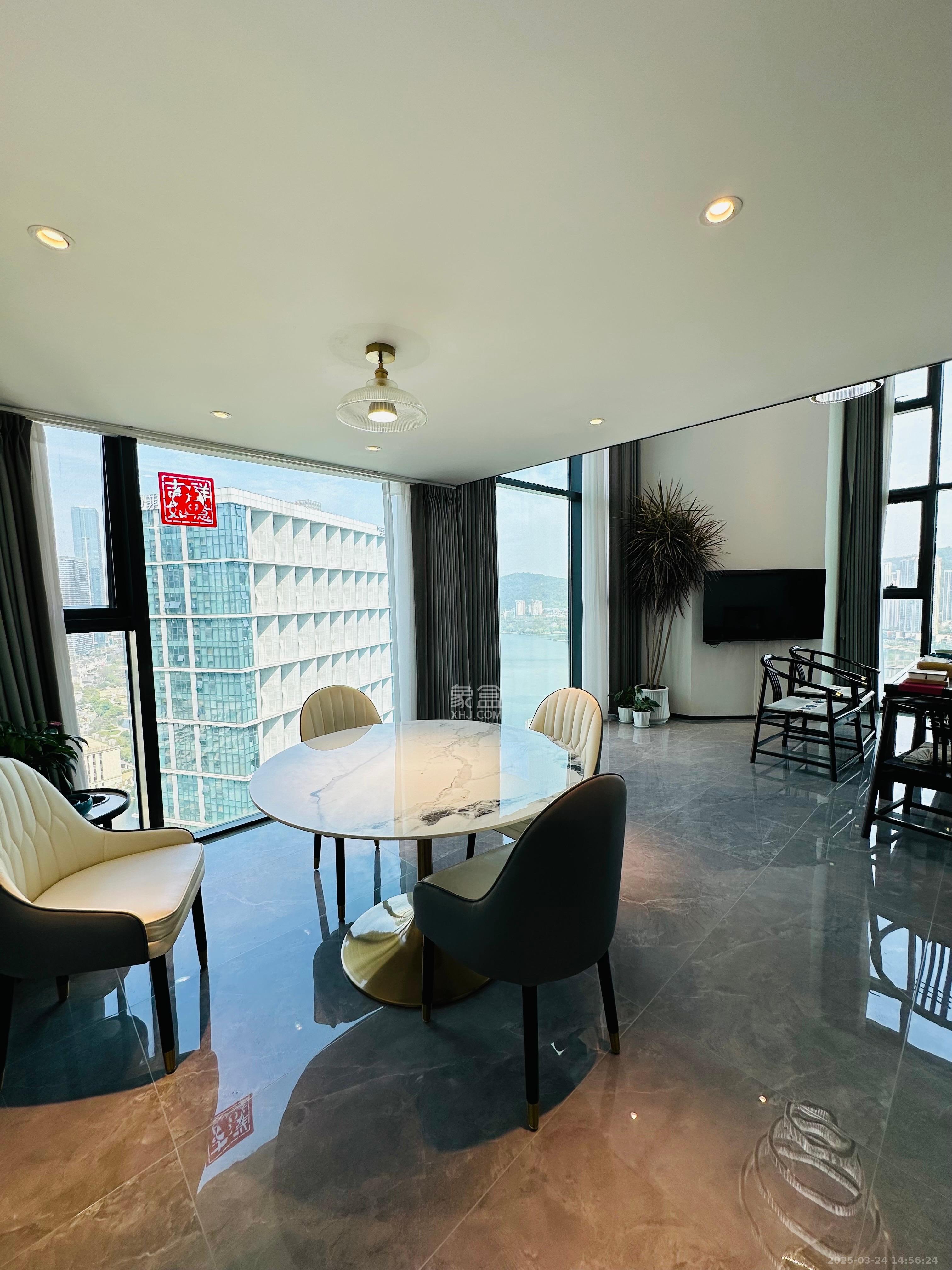 达美寰宇中心 2室2厅1卫 4000.0元/月 达美寰宇中心 2室2厅1卫 4000.0元/月室内图