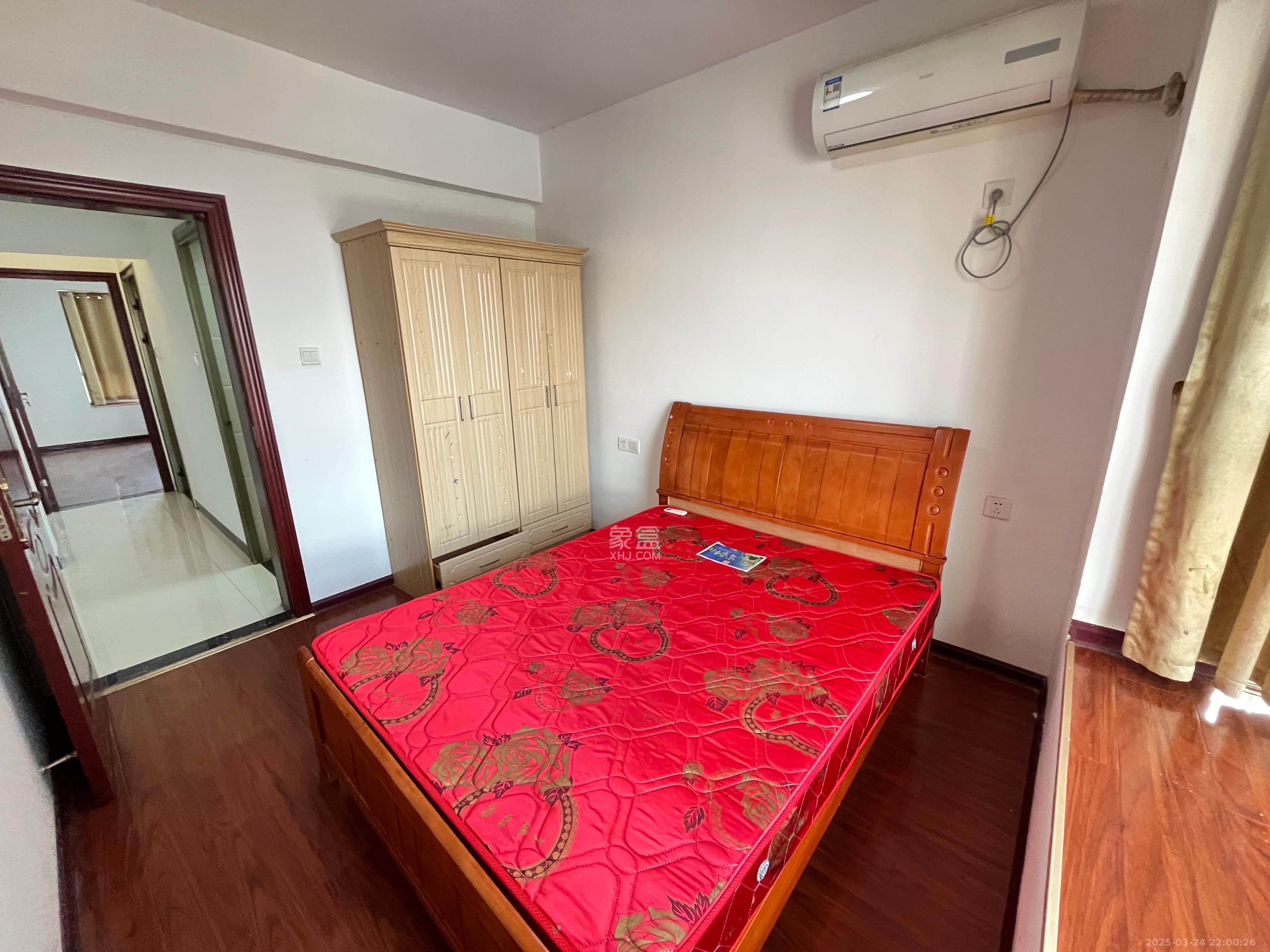 保利东郡 3室2厅2卫 2500.0元/月 保利东郡 3室2厅2卫 2500.0元/月室内图