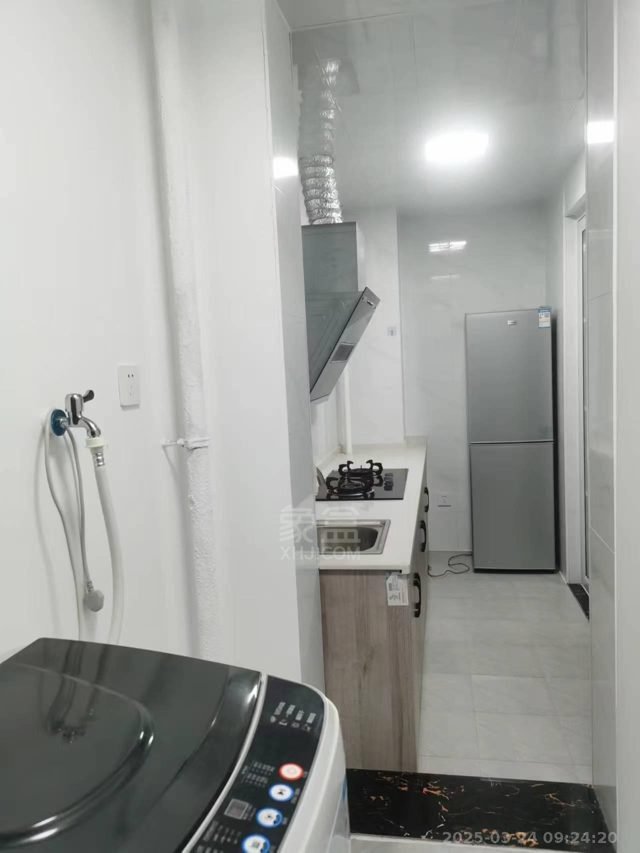 凯风珑城 1室1厅1卫 1100.0元/月 凯风珑城 1室1厅1卫 1100.0元/月室内图