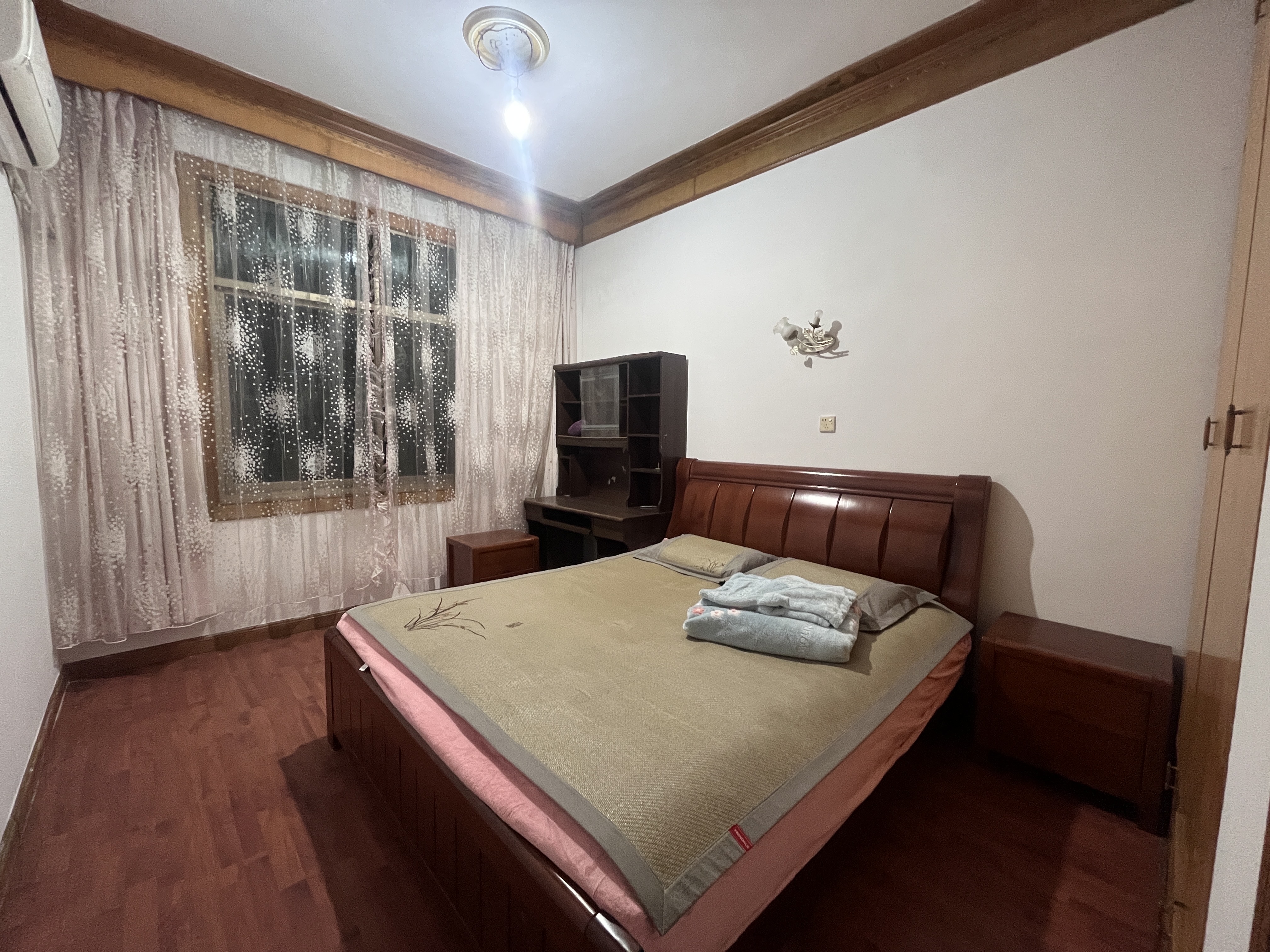 娄星区畜牧水产局+经管局 4室2厅2卫 46.8万 娄星区畜牧水产局+经管局 4室2厅2卫 46.8万客厅