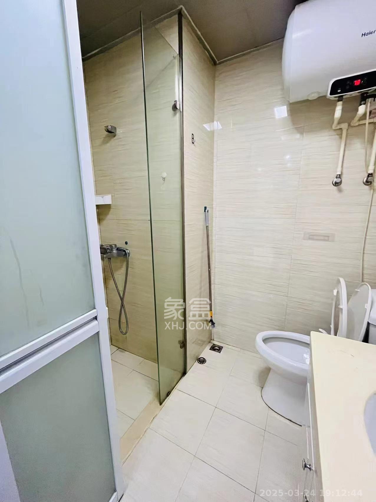 中建木莲工社  1室1厅1卫   1600.00元/月室内图