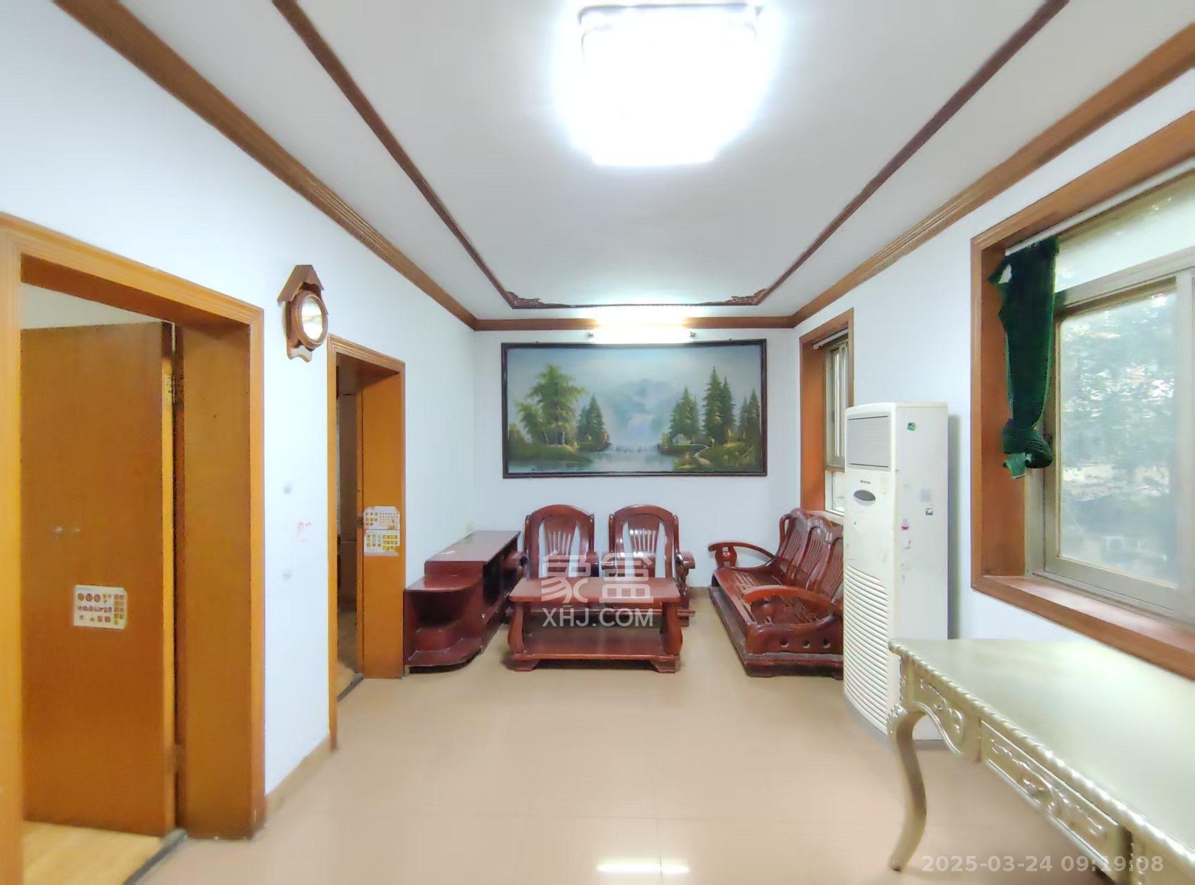 妹子山社区（曙光社区）  3室1厅1卫   1800.00元/月