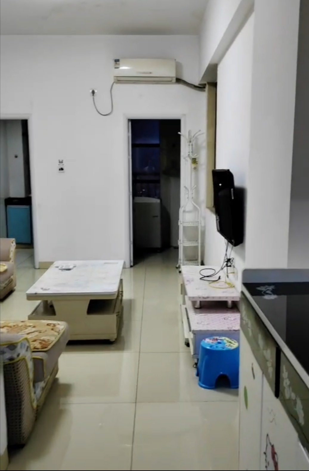 五洲富隆中心 2室1厅1卫 1300.0元/月 五洲富隆中心 2室1厅1卫 1300.0元/月室内图