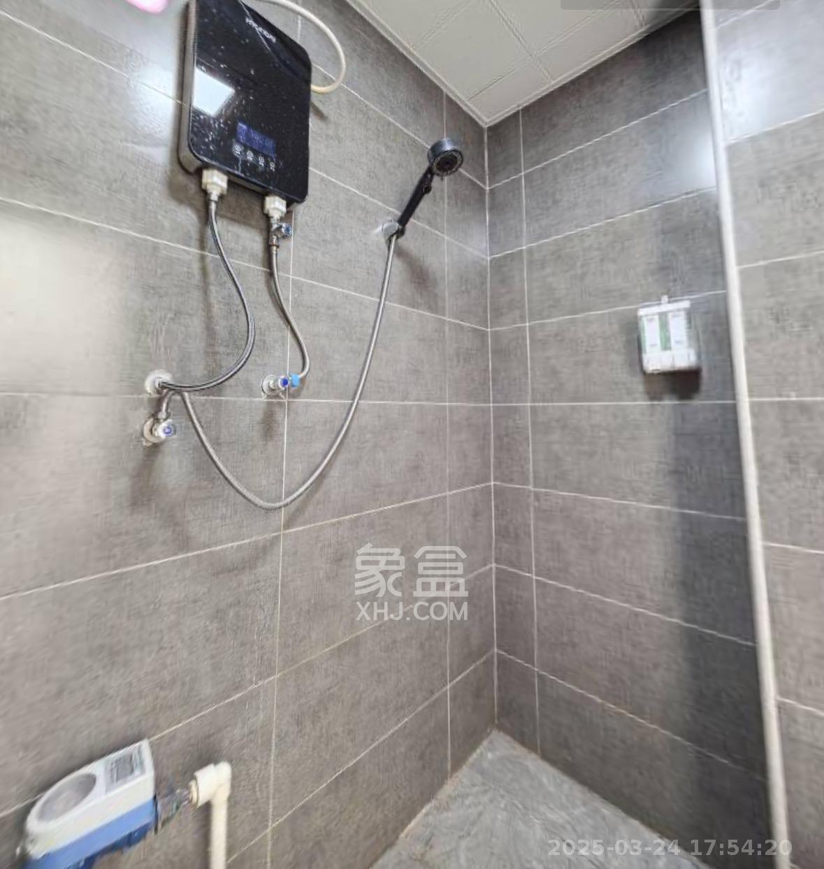绿地之窗   31.64㎡     1260.00元/月室内图