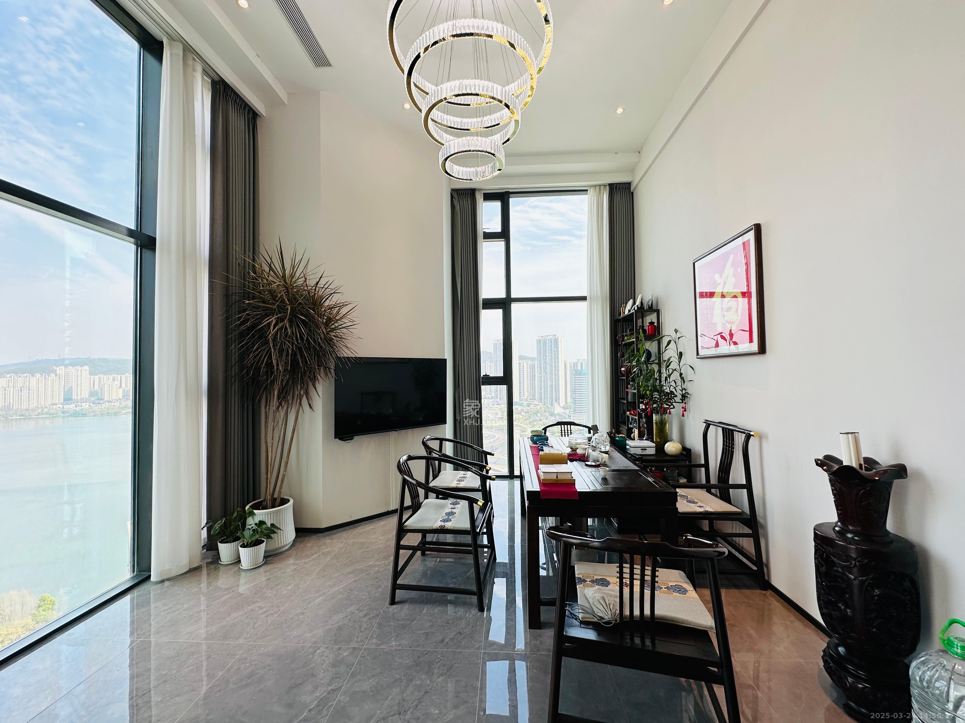 达美寰宇中心 2室2厅1卫 4000.0元/月 达美寰宇中心 2室2厅1卫 4000.0元/月室内图