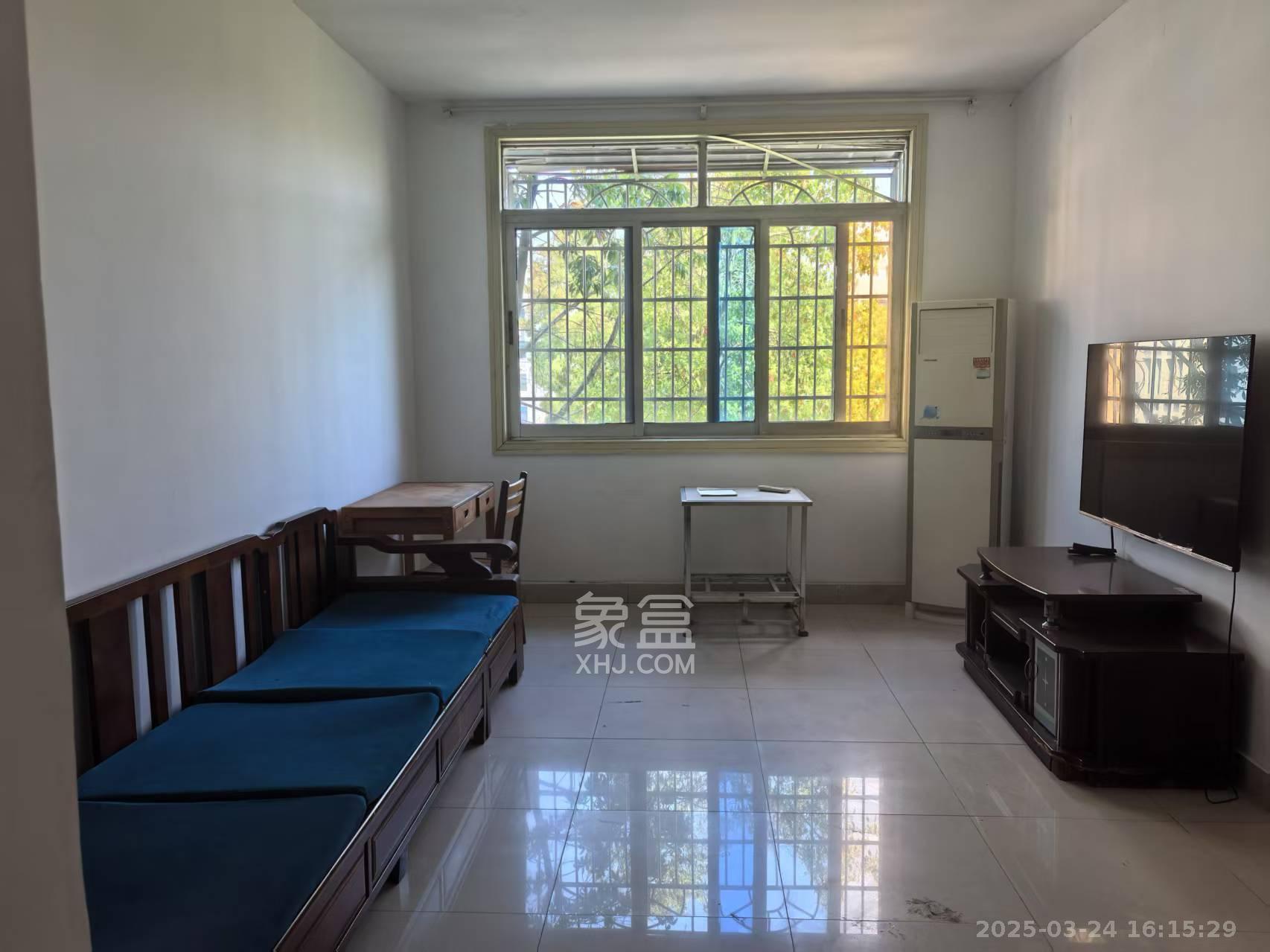 国土局宿舍 2室2厅1卫 1800.0元/月 国土局宿舍 2室2厅1卫 1800.0元/月室内图