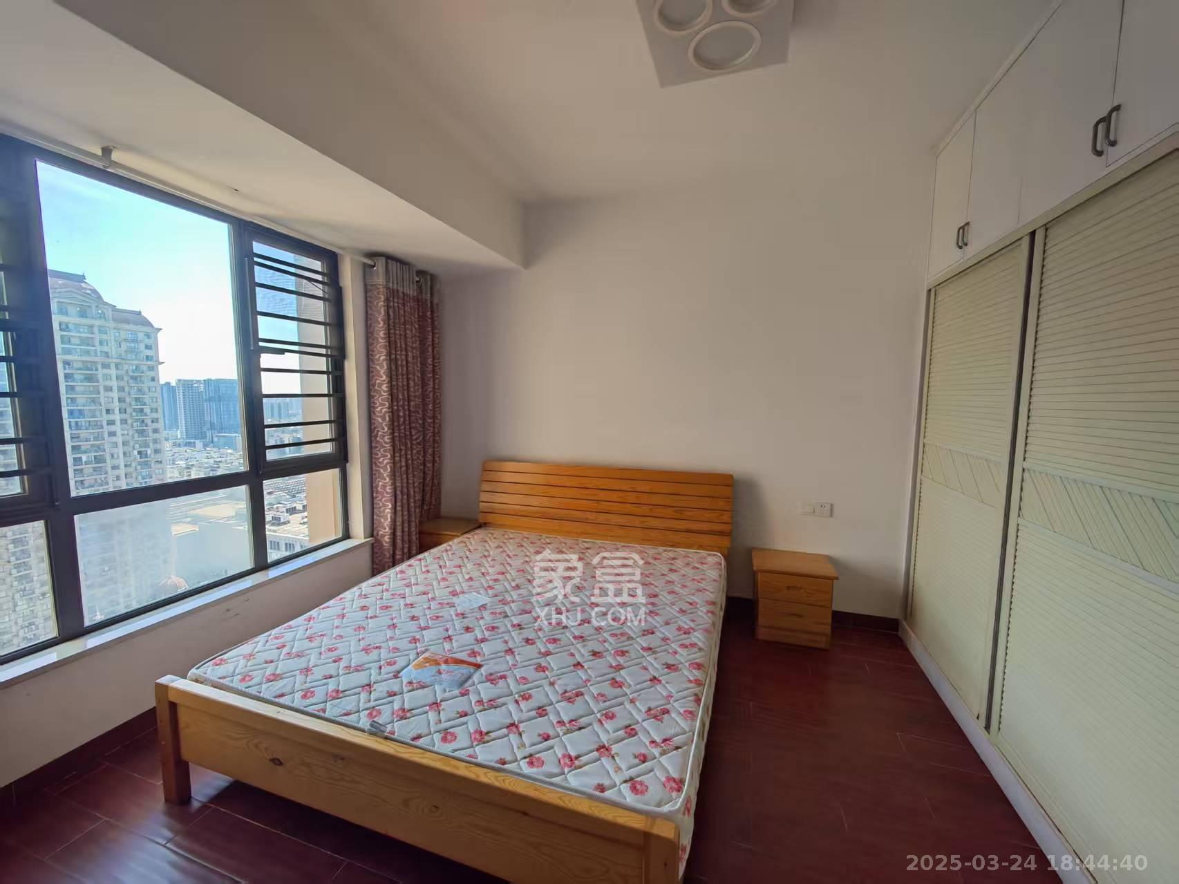 万博汇 3室2厅1卫 3500.0元/月 万博汇 3室2厅1卫 3500.0元/月室内图