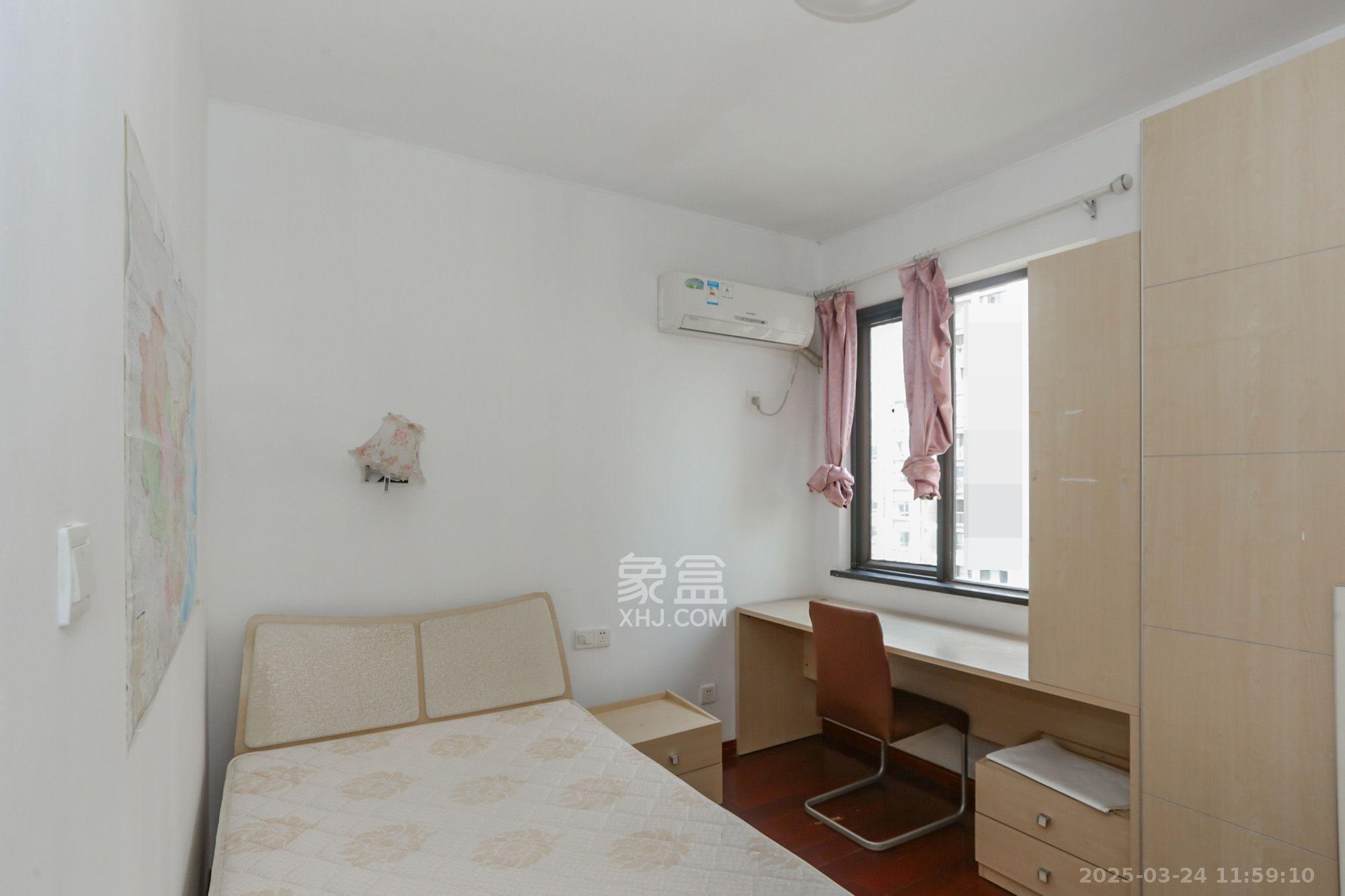 旭辉藏郡(藏郡、旭湘华府) 3室2厅1卫 2500.0元/月 旭辉藏郡(藏郡、旭湘华府) 3室2厅1卫 2500.0元/月室内图