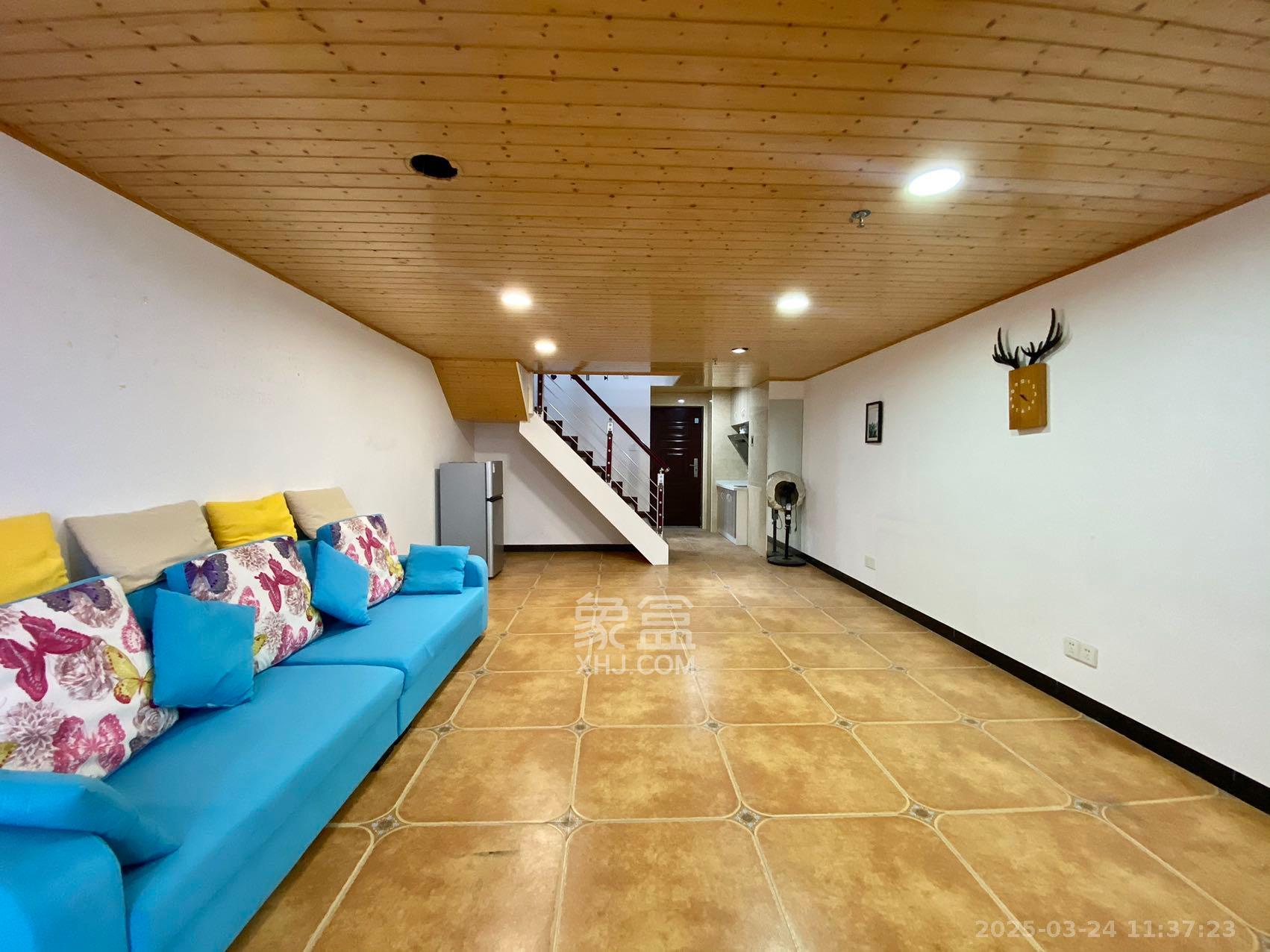 MOMA当代广场 1室1厅1卫 1300.0元/月 MOMA当代广场 1室1厅1卫 1300.0元/月室内图