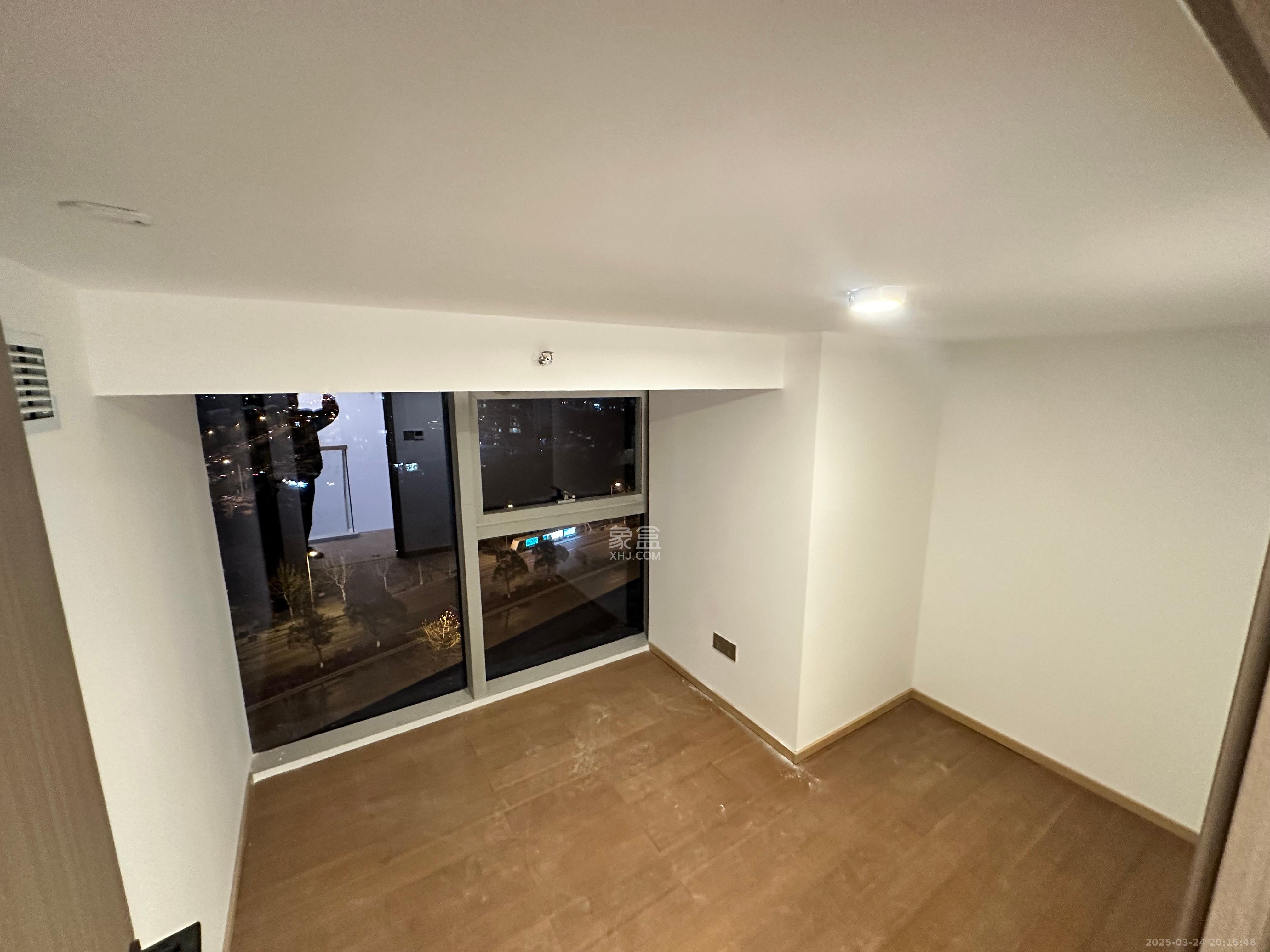 正荣梅溪紫阙台  3室2厅2卫    3800.0元/月室内图