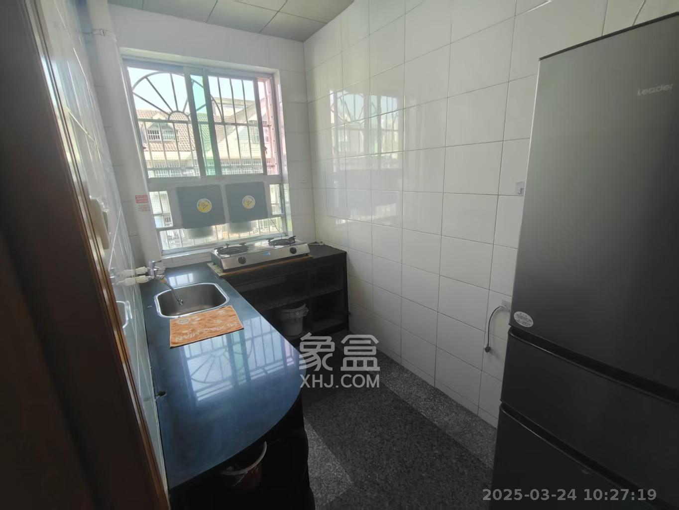 扬帆小区  2室1厅1卫   1700.00元/月室内图