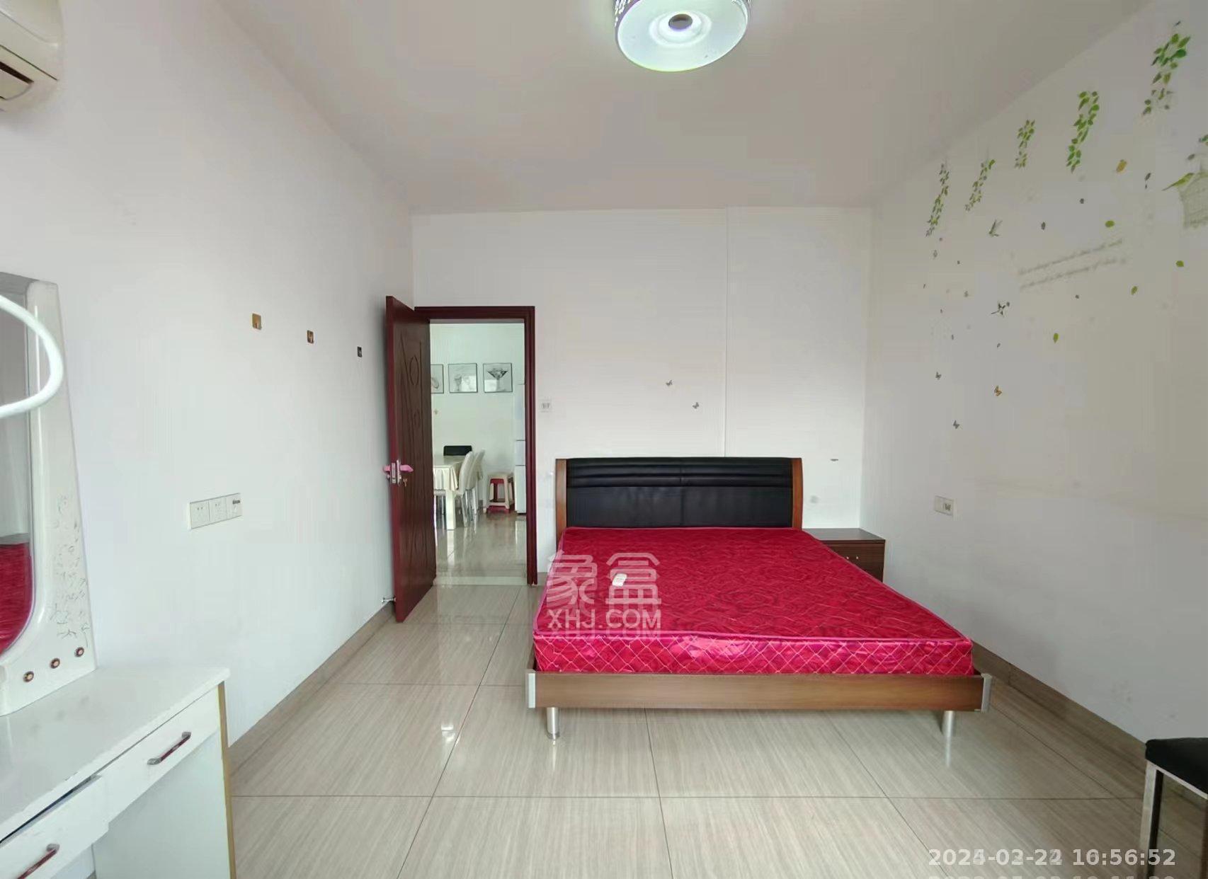 庐山恋 2室2厅1卫 1600.0元/月 庐山恋 2室2厅1卫 1600.0元/月室内图