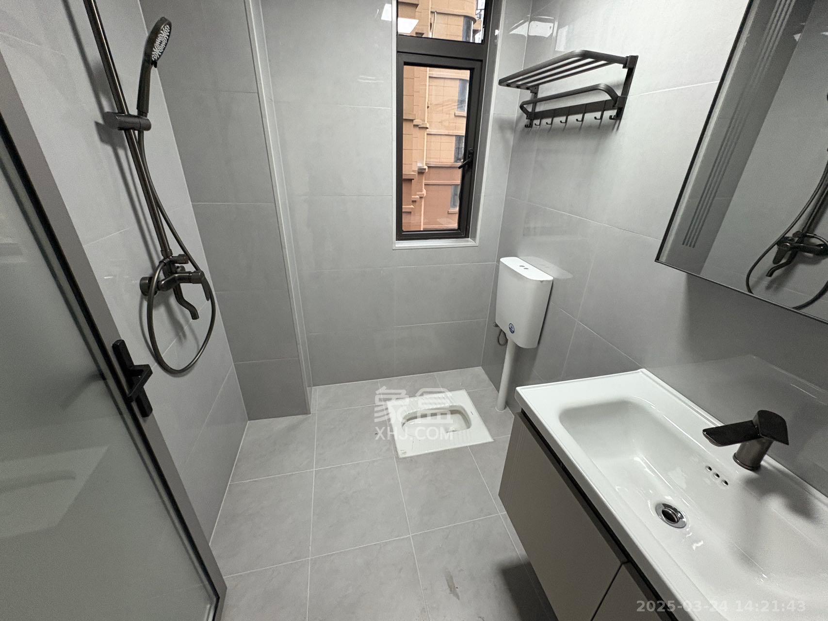 嘉雨兴园 2室1厅1卫 2800.0元/月 嘉雨兴园 2室1厅1卫 2800.0元/月室内图