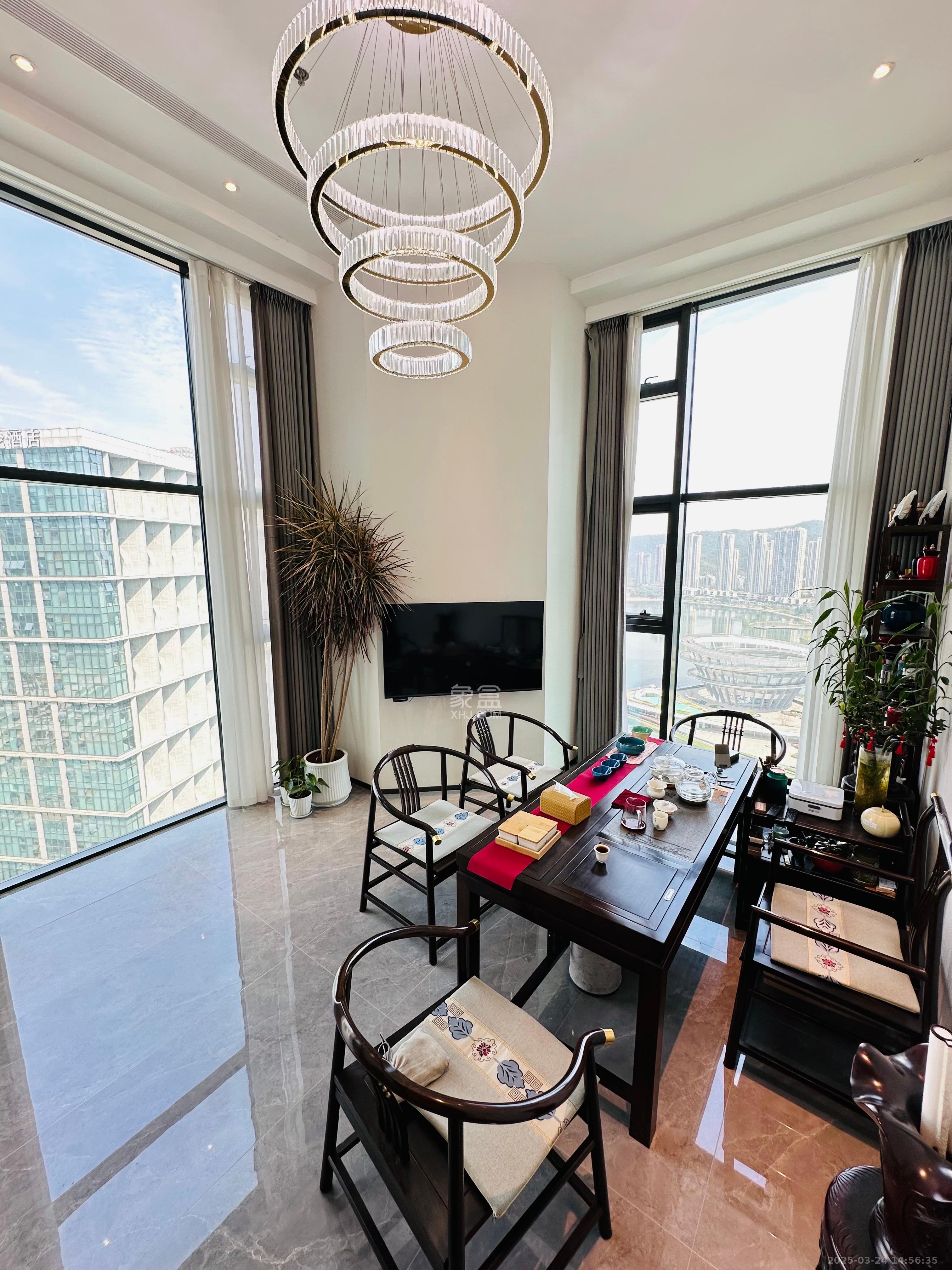 达美寰宇中心 2室2厅1卫 4000.0元/月 达美寰宇中心 2室2厅1卫 4000.0元/月室内图