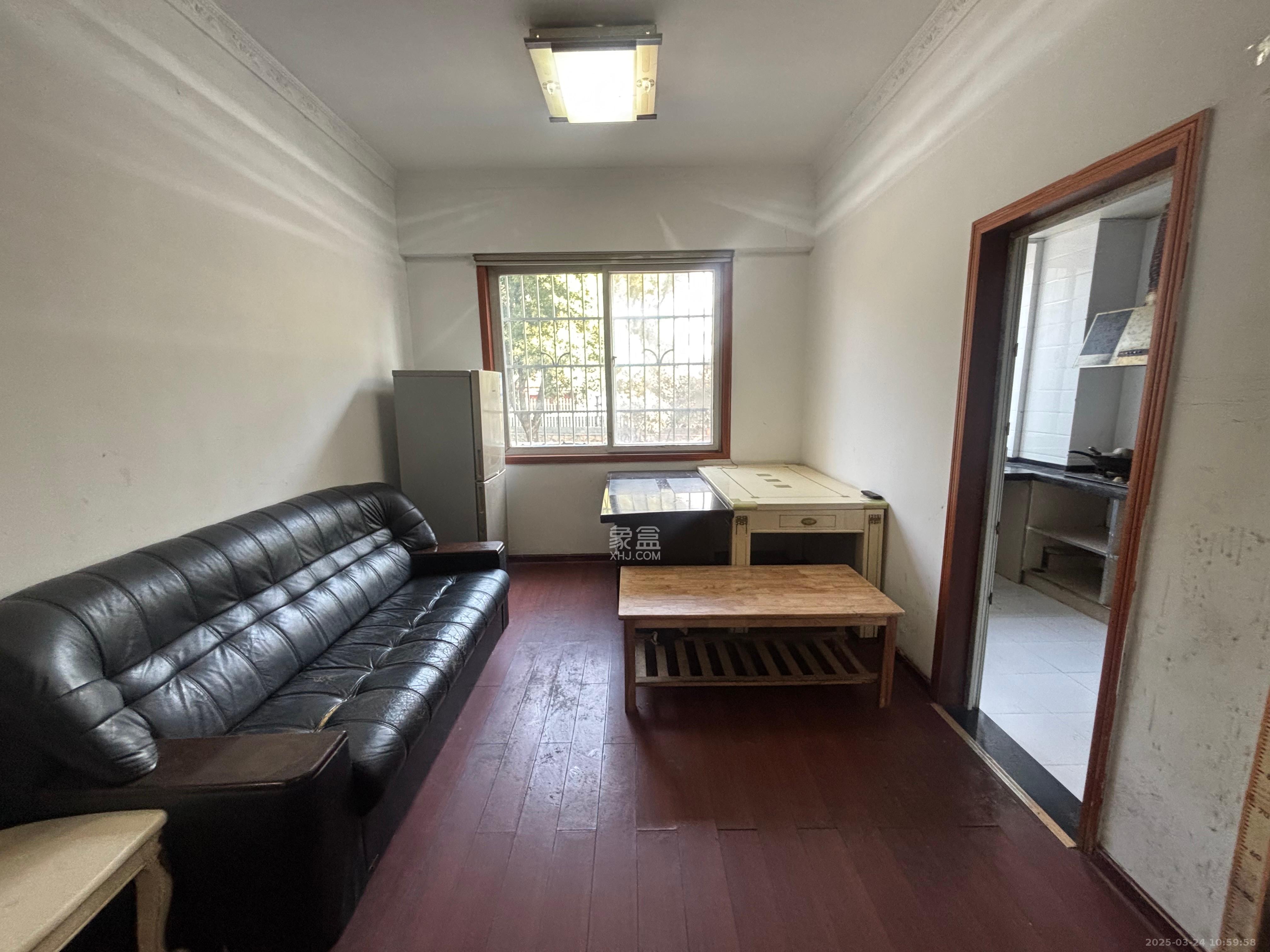 开源鑫苑 2室2厅1卫 1450.0元/月 开源鑫苑 2室2厅1卫 1450.0元/月室内图