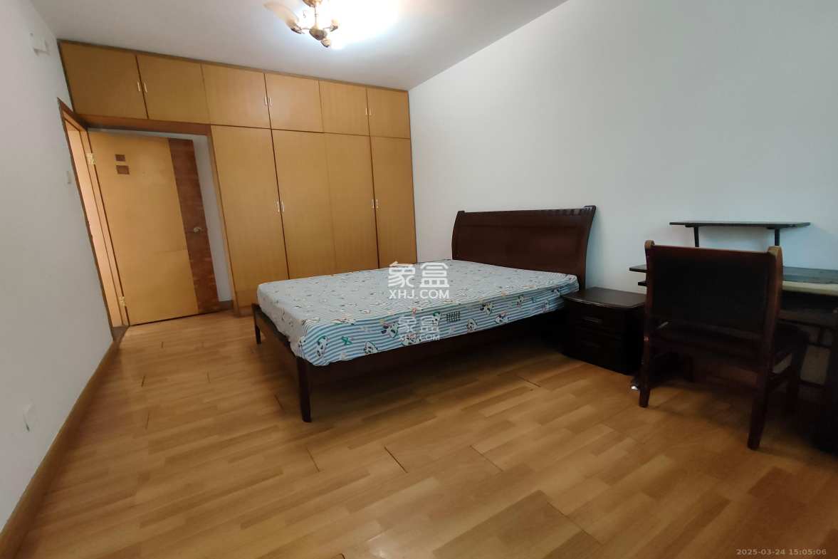 景芳苑  2室2厅1卫    1400.0元/月 景芳苑  2室2厅1卫    1400.0元/月室内图