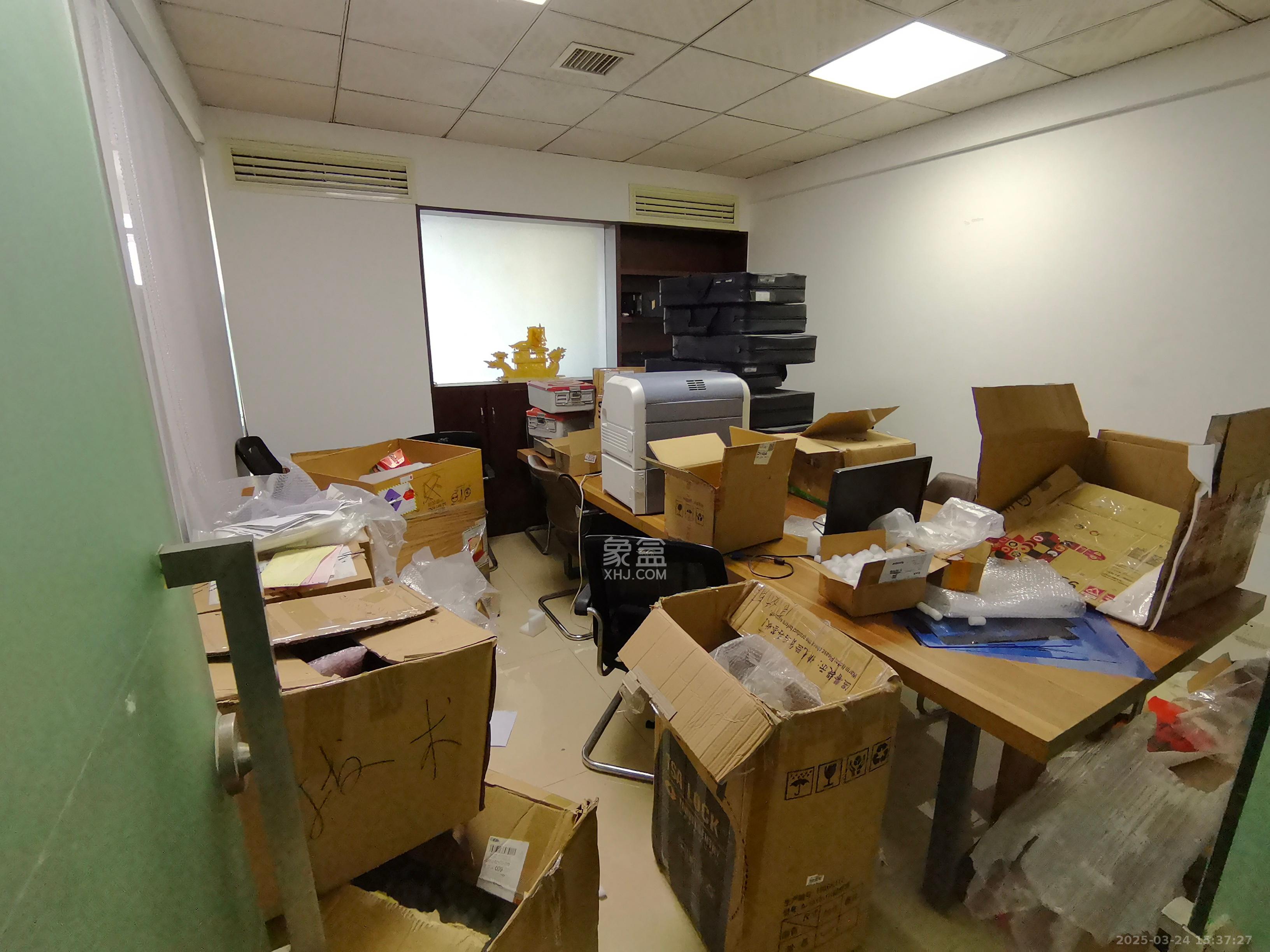 湘域相遇  1室1厅1卫   7000.00元/月室内图
