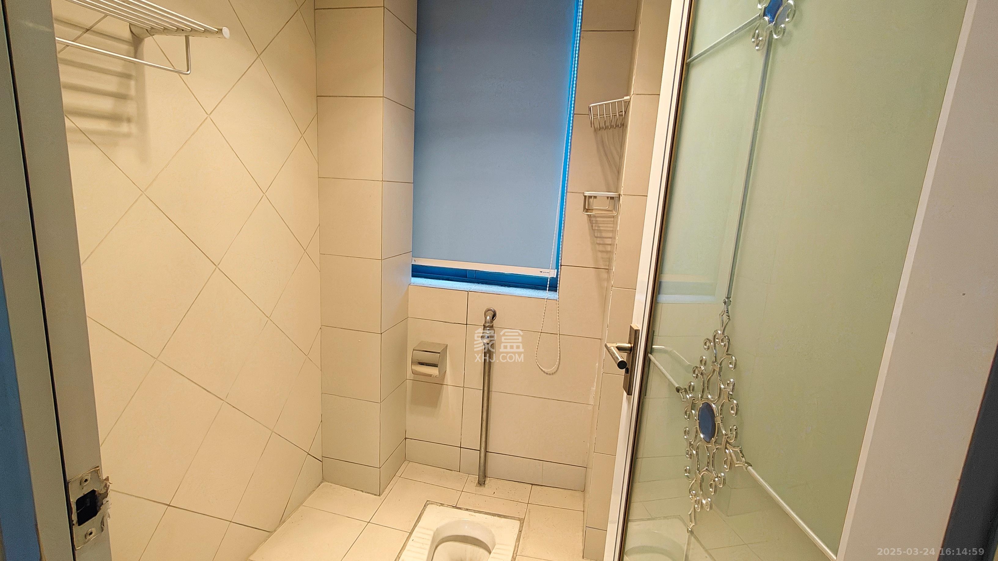 水岸兰庭 1室0厅0卫 2500.0元/月 水岸兰庭 1室0厅0卫 2500.0元/月室内图