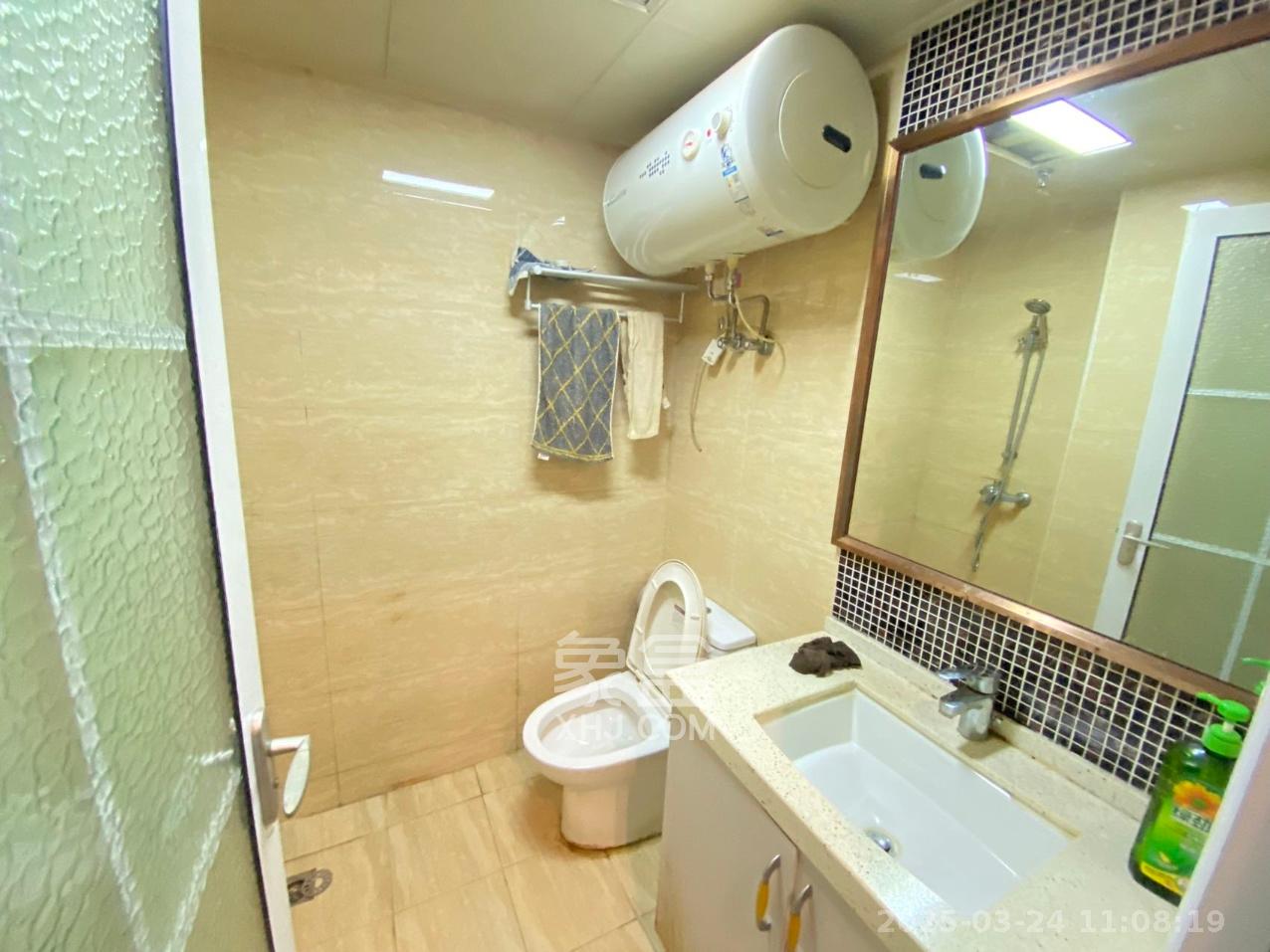 五江天街北区  1室1厅1卫   1500.00元/月室内图