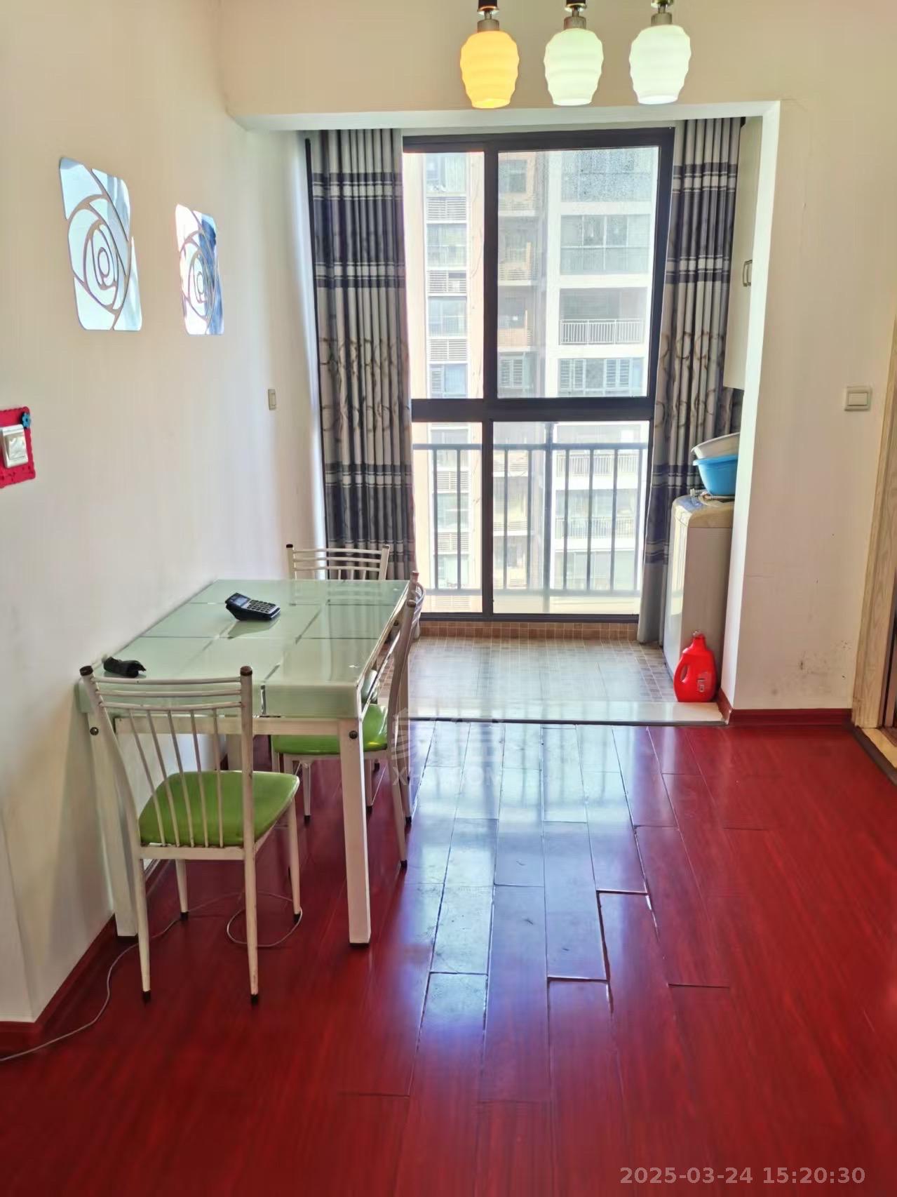 庐山春天早安华晨 2室0厅1卫 1700.0元/月 庐山春天早安华晨 2室0厅1卫 1700.0元/月室内图