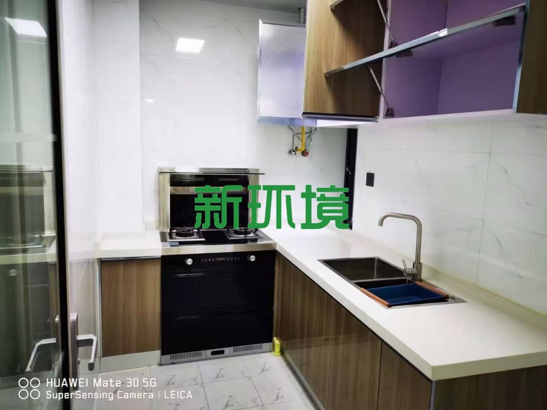 中天鹭鸶湾龙庭二期  3室2厅2卫   2000.00元/月室内图