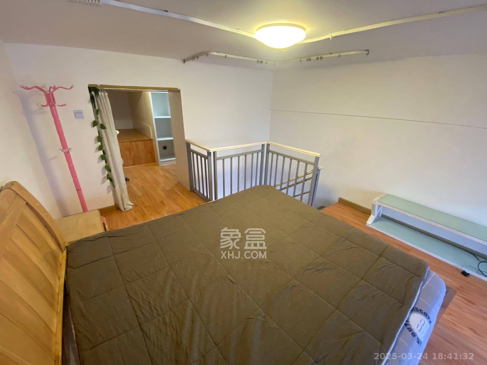 洋湖时代  1室1厅1卫   1600.00元/月室内图