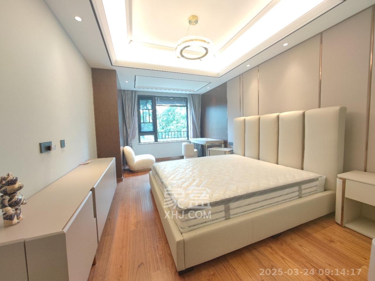 万科紫台  4室2厅3卫    12800.0元/月 万科紫台  4室2厅3卫    12800.0元/月室内图