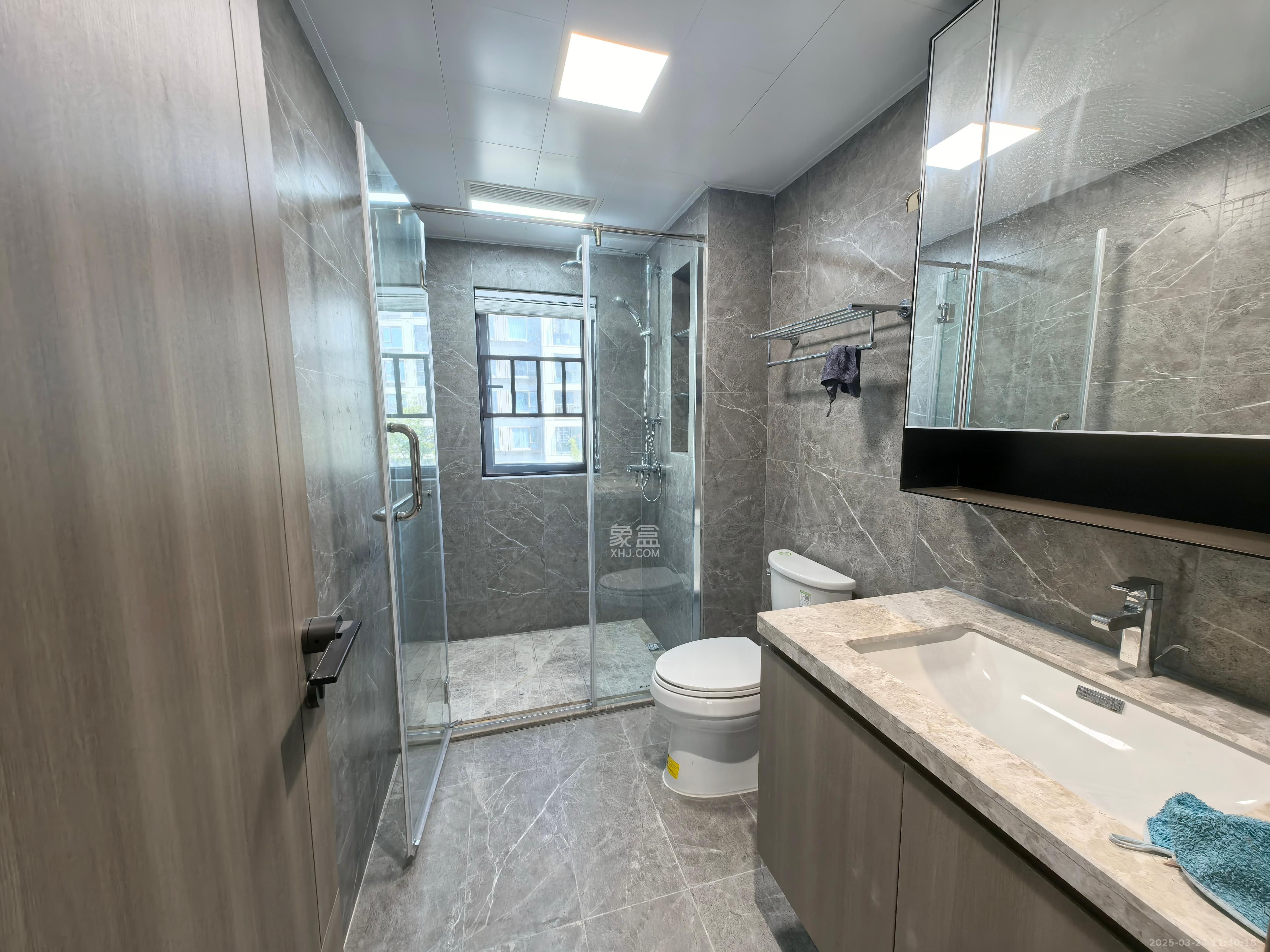 阳光城翡丽云邸  4室2厅2卫    2800.0元/月 阳光城翡丽云邸  4室2厅2卫    2800.0元/月室内图