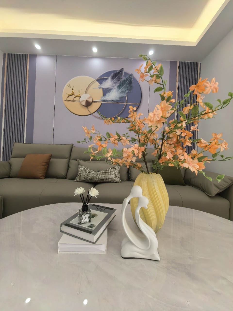 九九海景花园  2室1厅1卫    95.8万 九九海景花园  2室1厅1卫    95.8万客厅