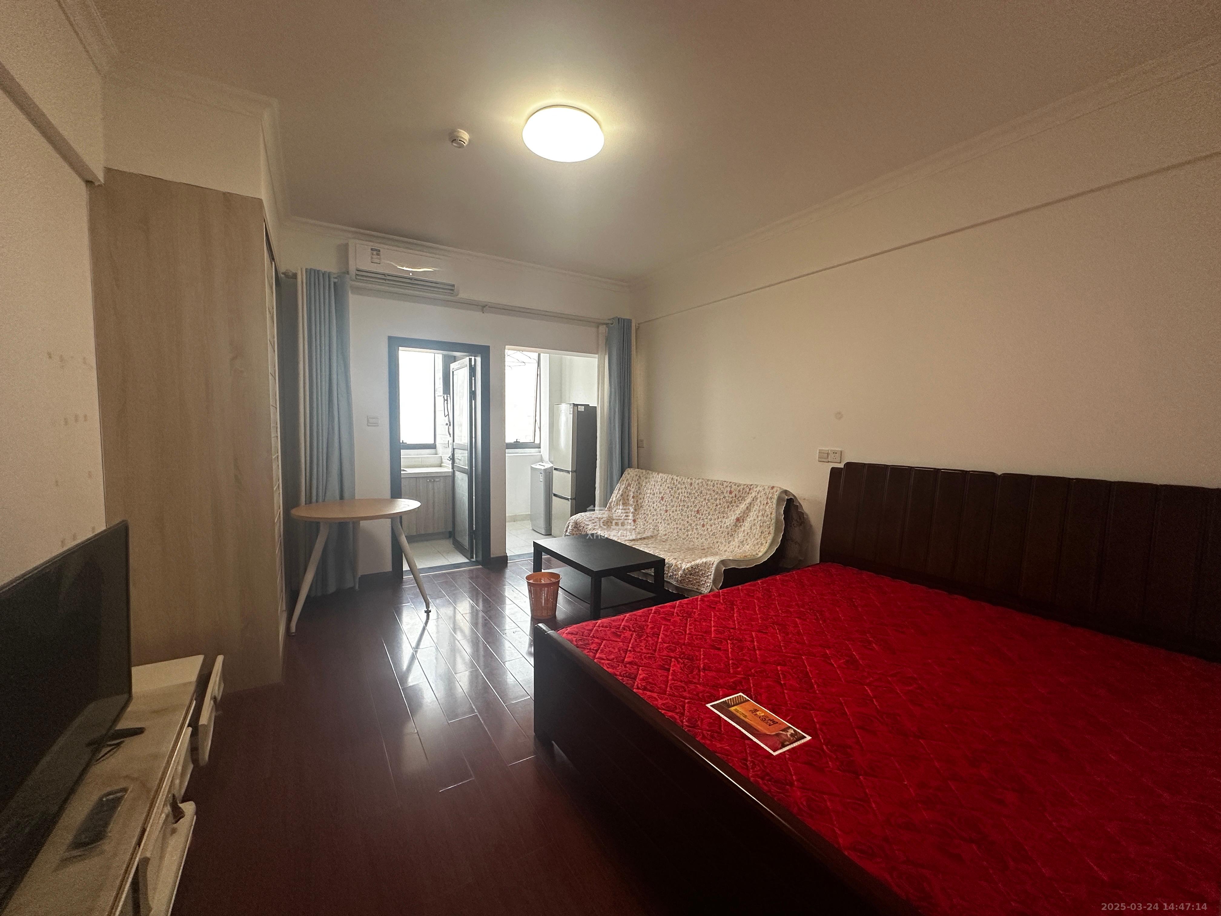 未来漫城 1室1厅1卫 1100.0元/月 未来漫城 1室1厅1卫 1100.0元/月室内图