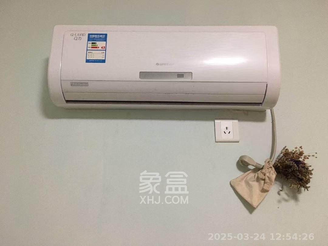 德馨园 1室1厅1卫 1100.0元/月 德馨园 1室1厅1卫 1100.0元/月室内图