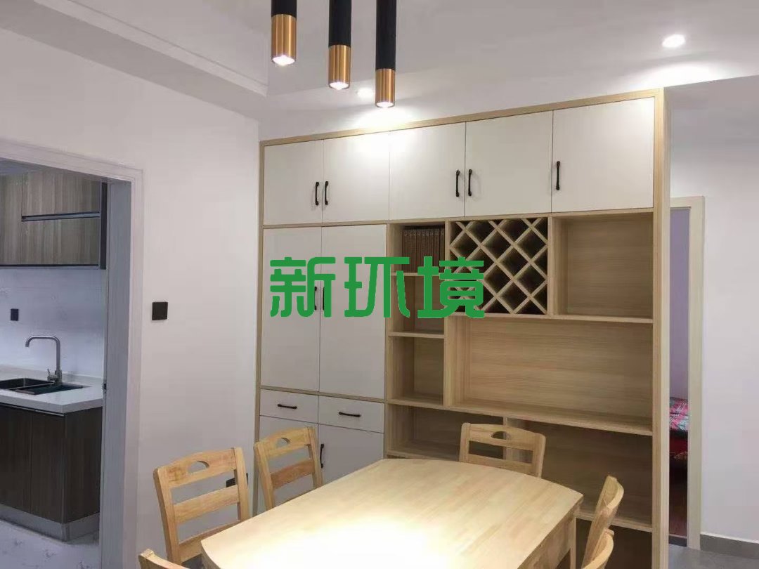 中天鹭鸶湾龙庭二期  3室2厅2卫   2000.00元/月室内图