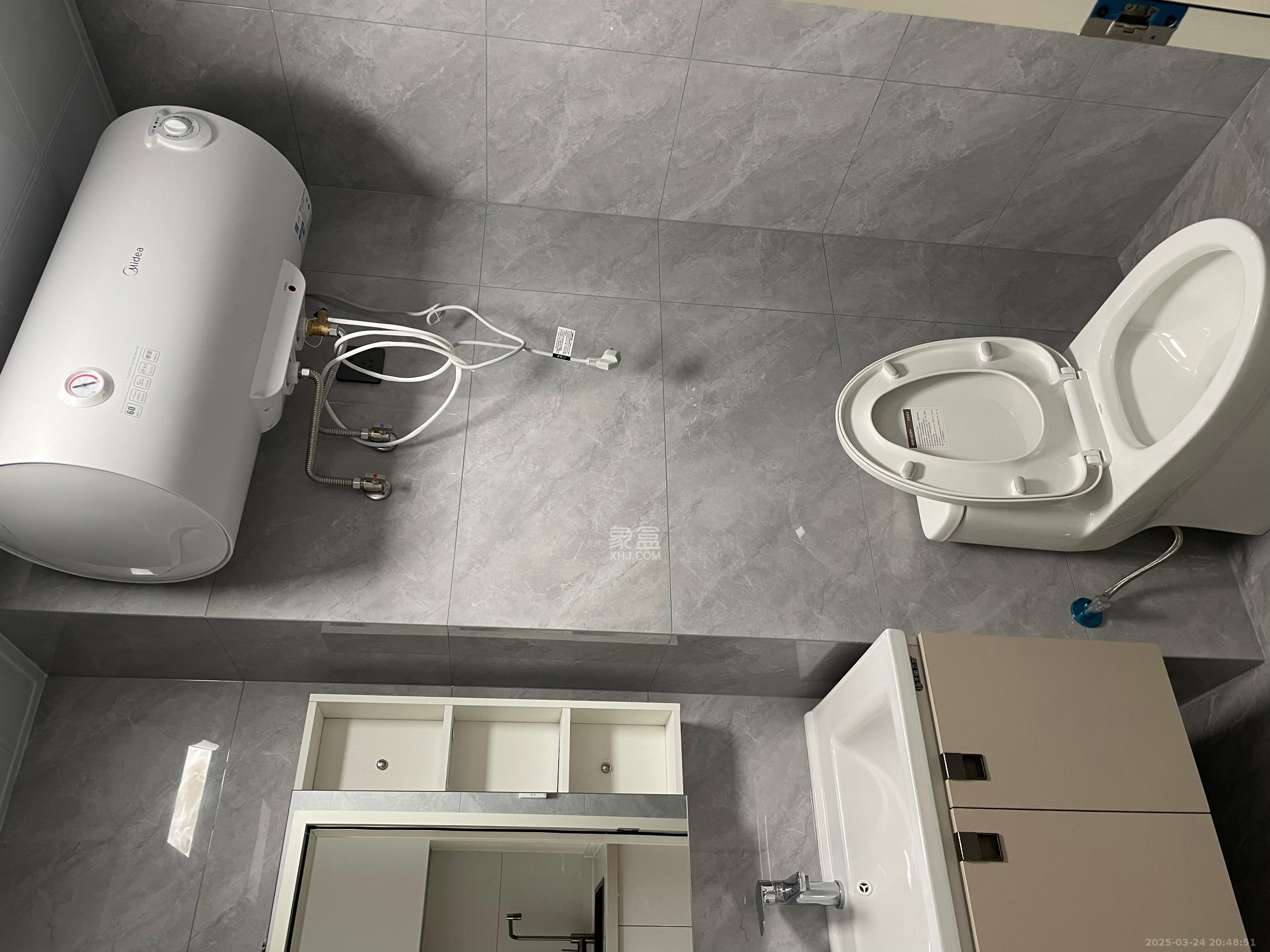 明昇壹城(明昇时代广场)三期 1室1厅1卫 1700.0元/月 明昇壹城(明昇时代广场)三期 1室1厅1卫 1700.0元/月室内图