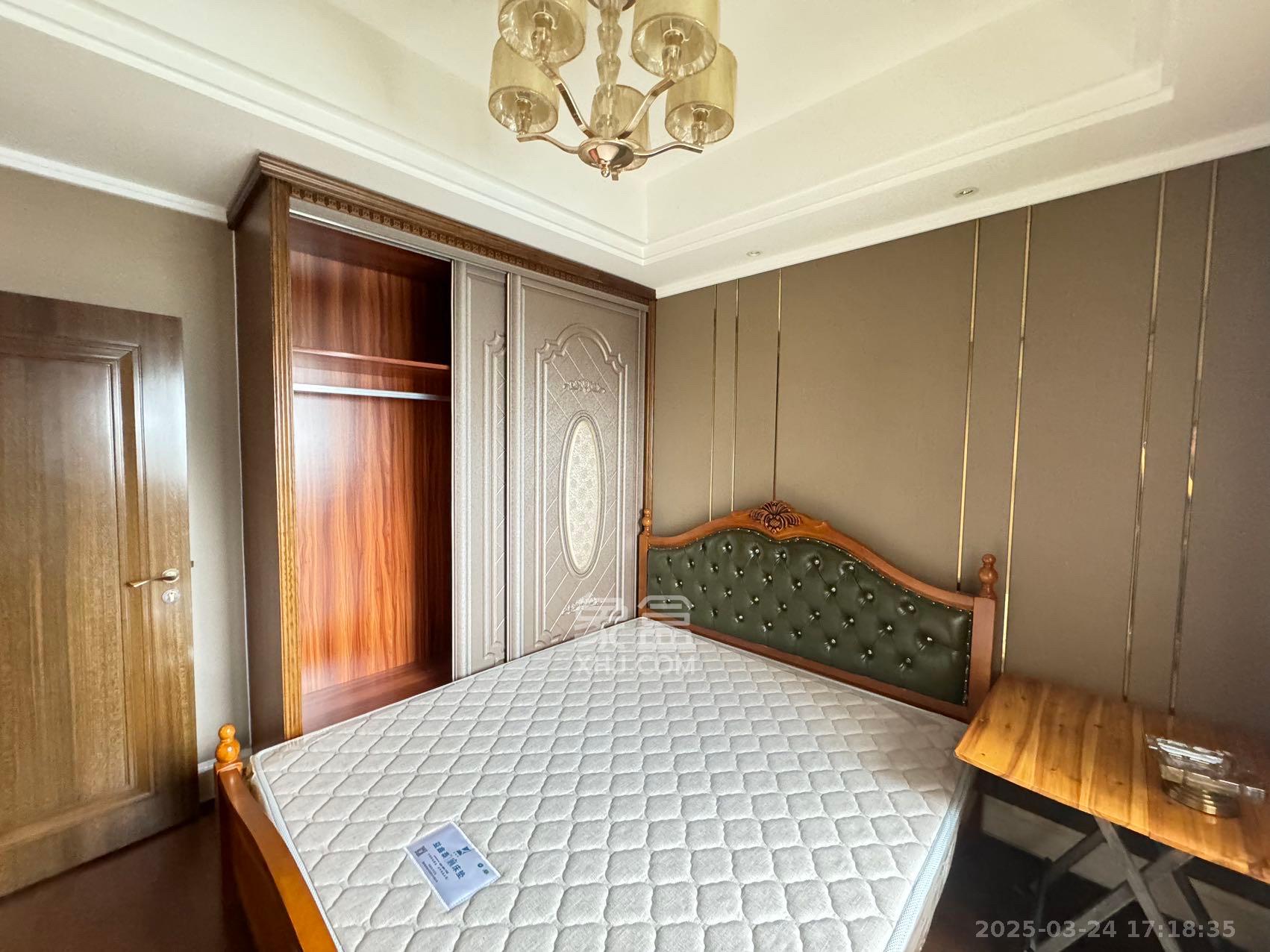 恒大御景半岛湘江苑(恒大御景半岛一期) 3室2厅3卫 4800.0元/月 恒大御景半岛湘江苑(恒大御景半岛一期) 3室2厅3卫 4800.0元/月室内图