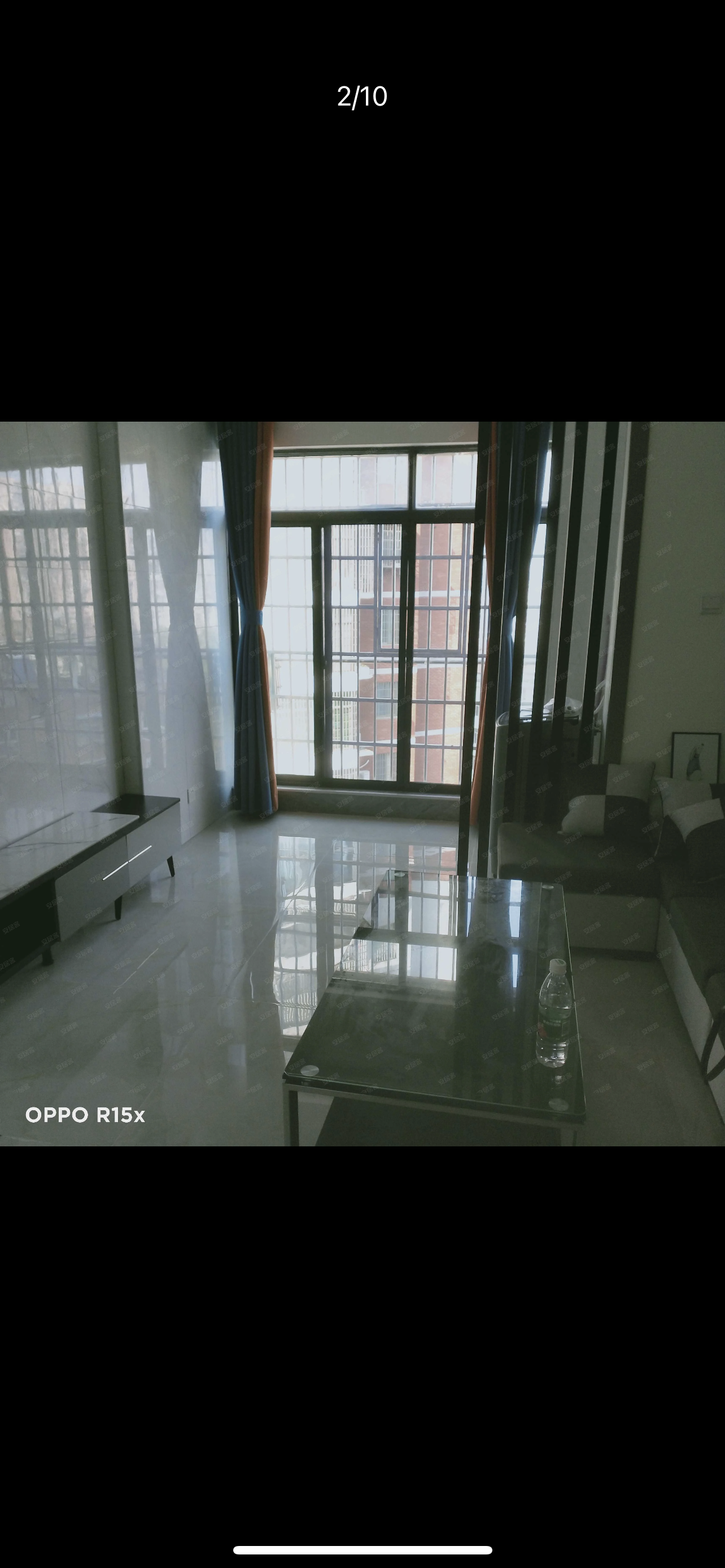 东方豪苑 2室1厅1卫 39.8万 东方豪苑 2室1厅1卫 39.8万客厅