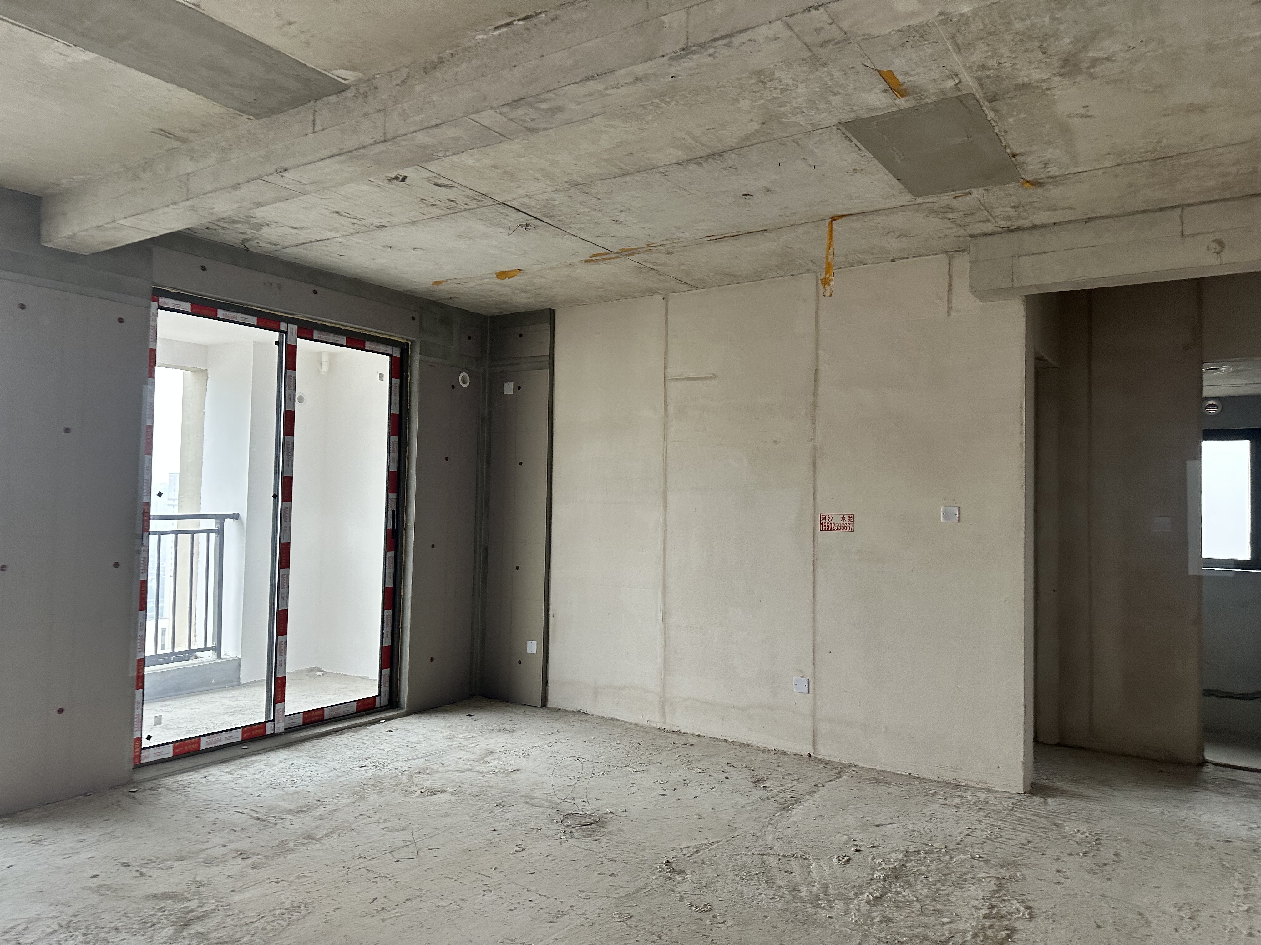 吾悦广场 4室2厅2卫 80.0万 吾悦广场 4室2厅2卫 80.0万客厅