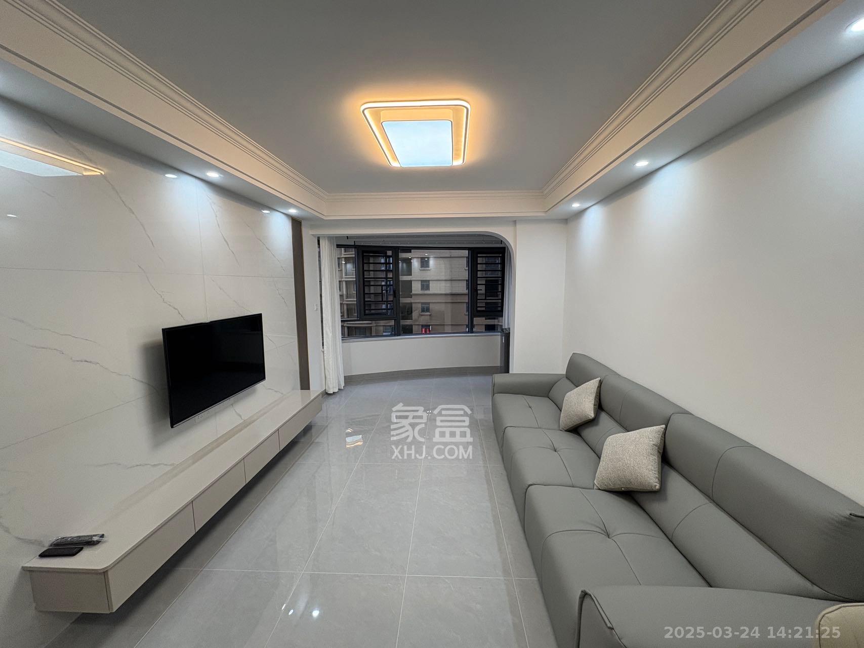 嘉雨兴园 2室1厅1卫 2800.0元/月 嘉雨兴园 2室1厅1卫 2800.0元/月室内图