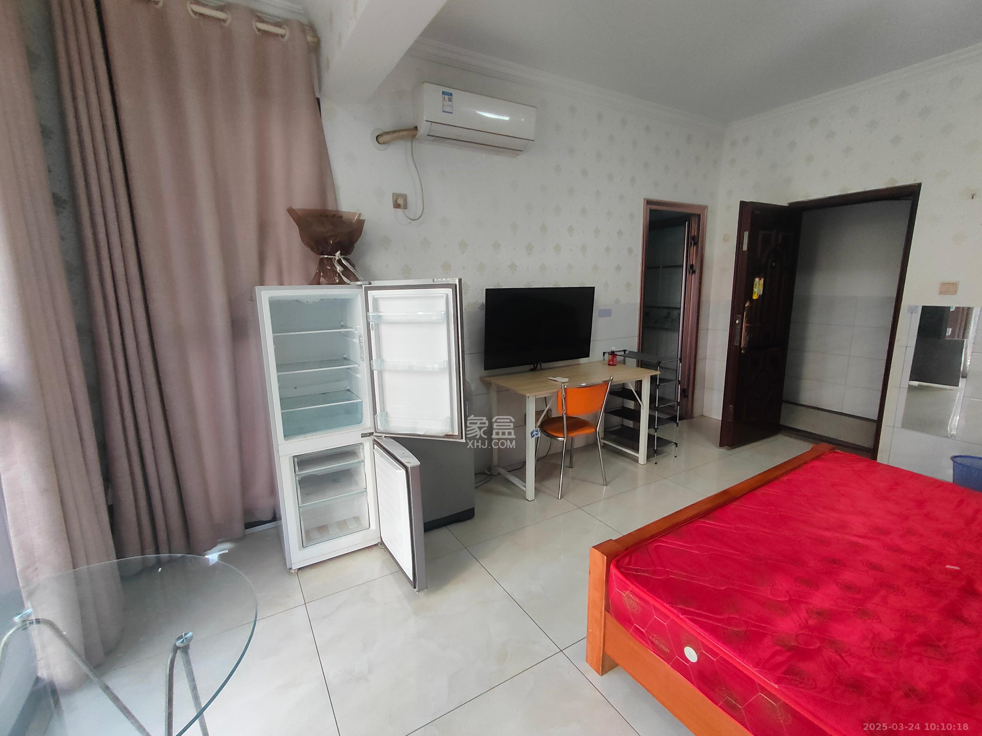 嘉顺苑 1室1厅1卫 1100.0元/月 嘉顺苑 1室1厅1卫 1100.0元/月室内图