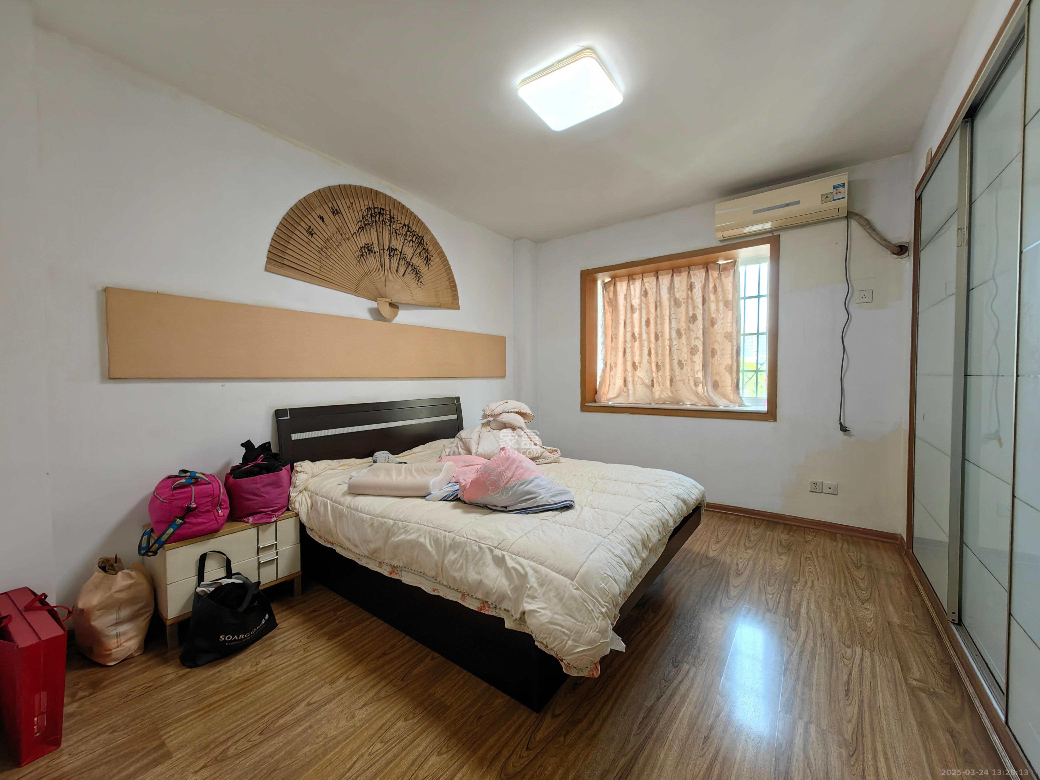 佳远小区(马王堆) 3室2厅2卫 2500.0元/月 佳远小区(马王堆) 3室2厅2卫 2500.0元/月室内图